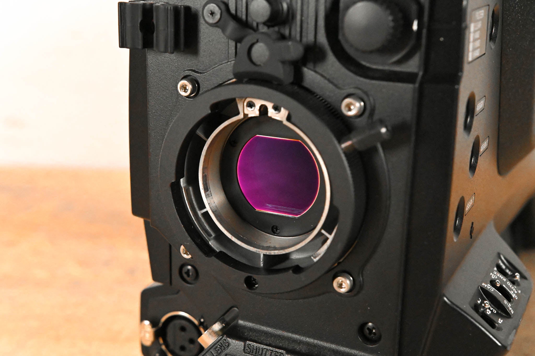 Sony HXC-D70 HD/SD Studio Camera