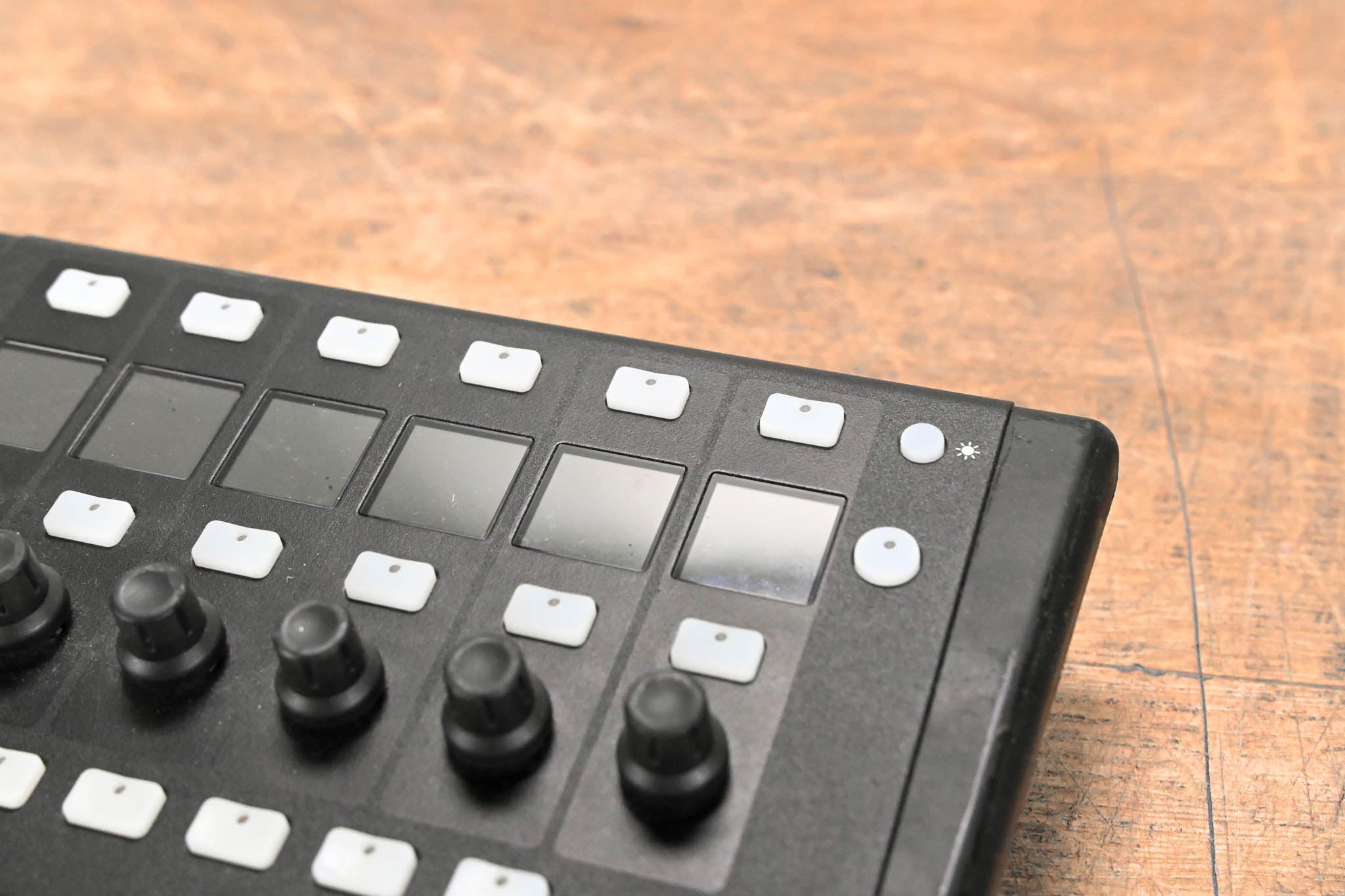 Allen & Heath IP6 Six Rotary Remote Controller for dLive/Avantis/AHM