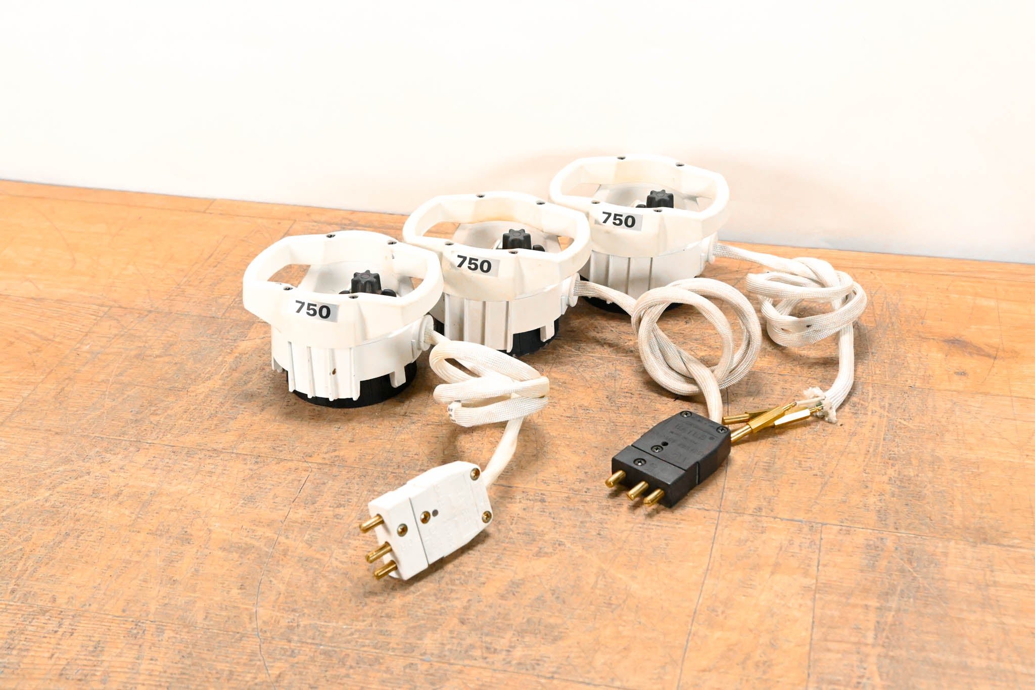 ETC 750W Lamp Burner Assembly for Source Four (Pack of 3)