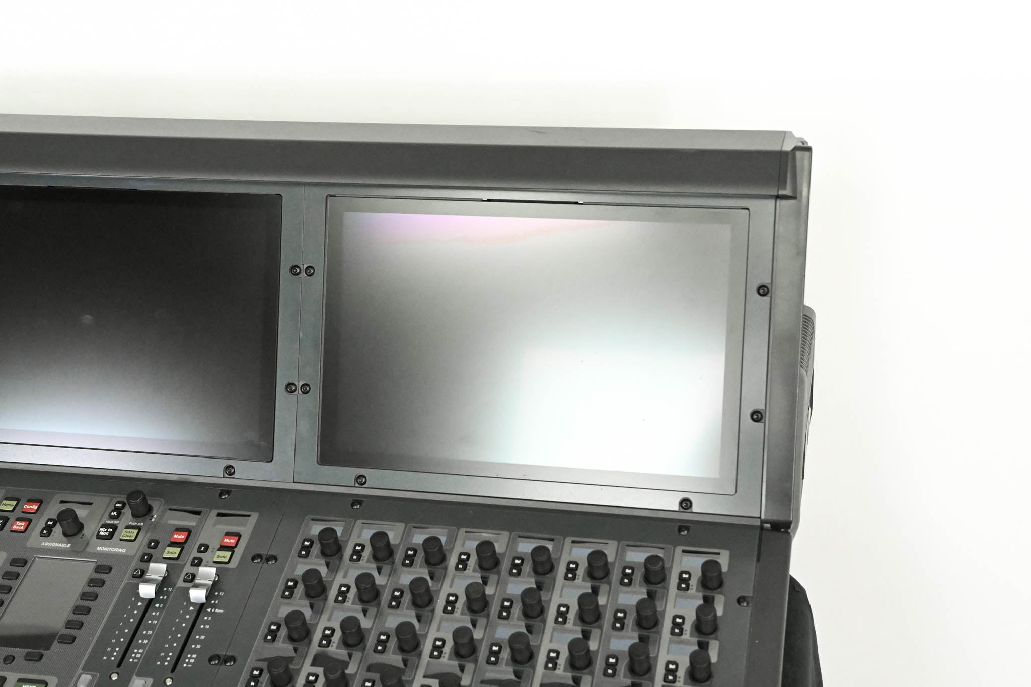 AVID VENUE S6L-24D Surface with E6L-112 Engine & Stage 64 64x32 I/O Rack