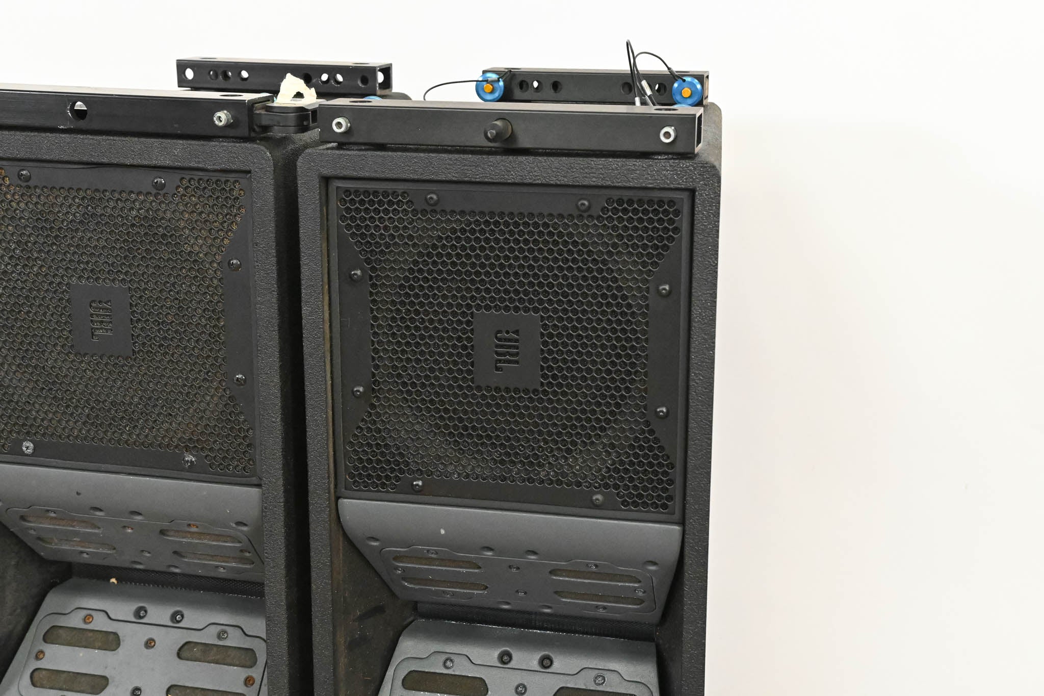 JBL VT4887 Compact Bi-Amplified 3-Way Line Array Element (PAIR)