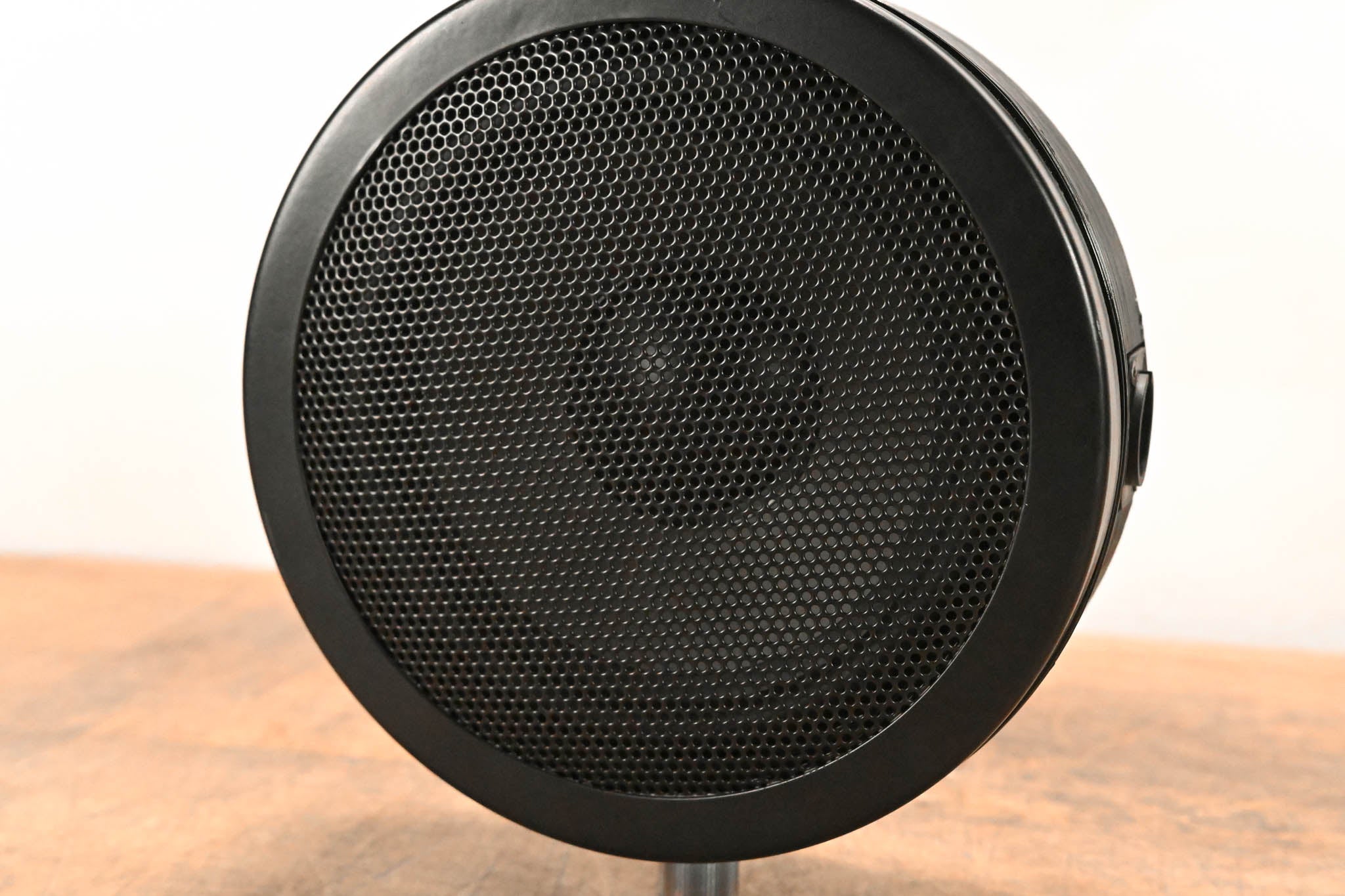 Poseidon Audio KR2 Subkick Drum Microphone