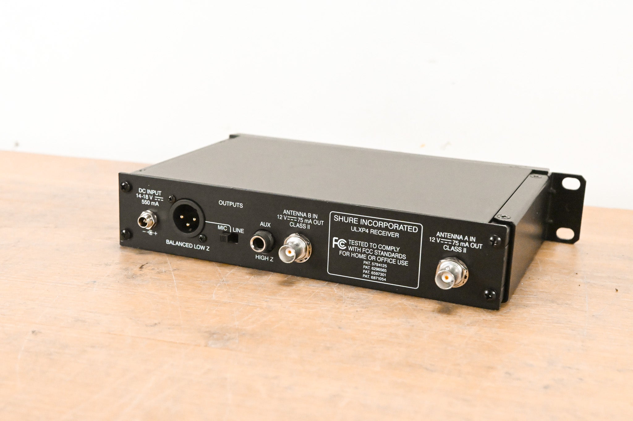 Shure ULXP24/BETA87A Handheld Wireless System - G3 Band NO POWER SUPPLY
