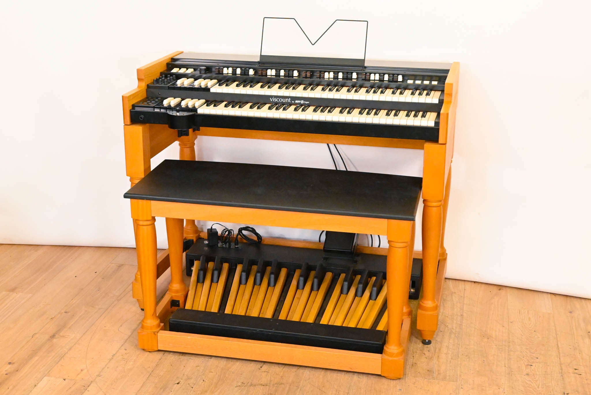 Viscount Legend Organ