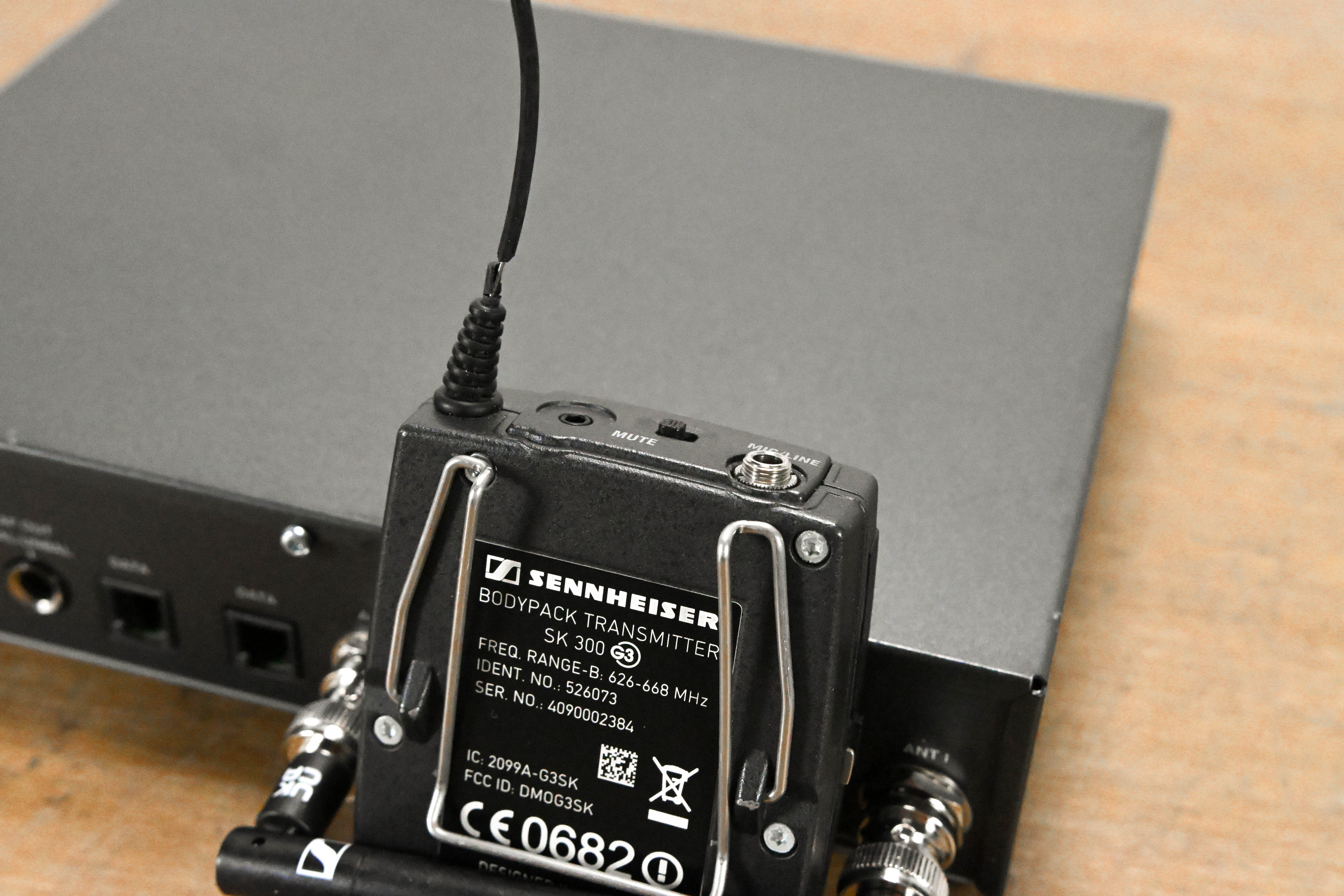 Sennheiser EM 100 G3 Receiver w/ SK 300 G3 Bodypack - B Range (NO PSU)