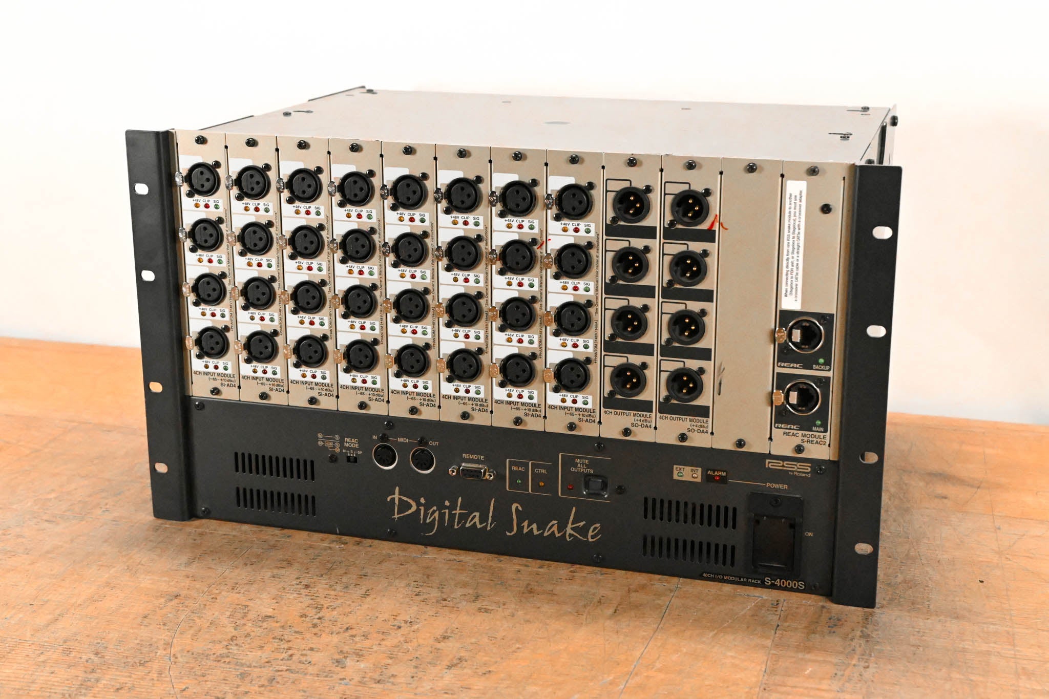 Roland S-4000S-3208 Digital Snake 32x8 Modular Stage Unit