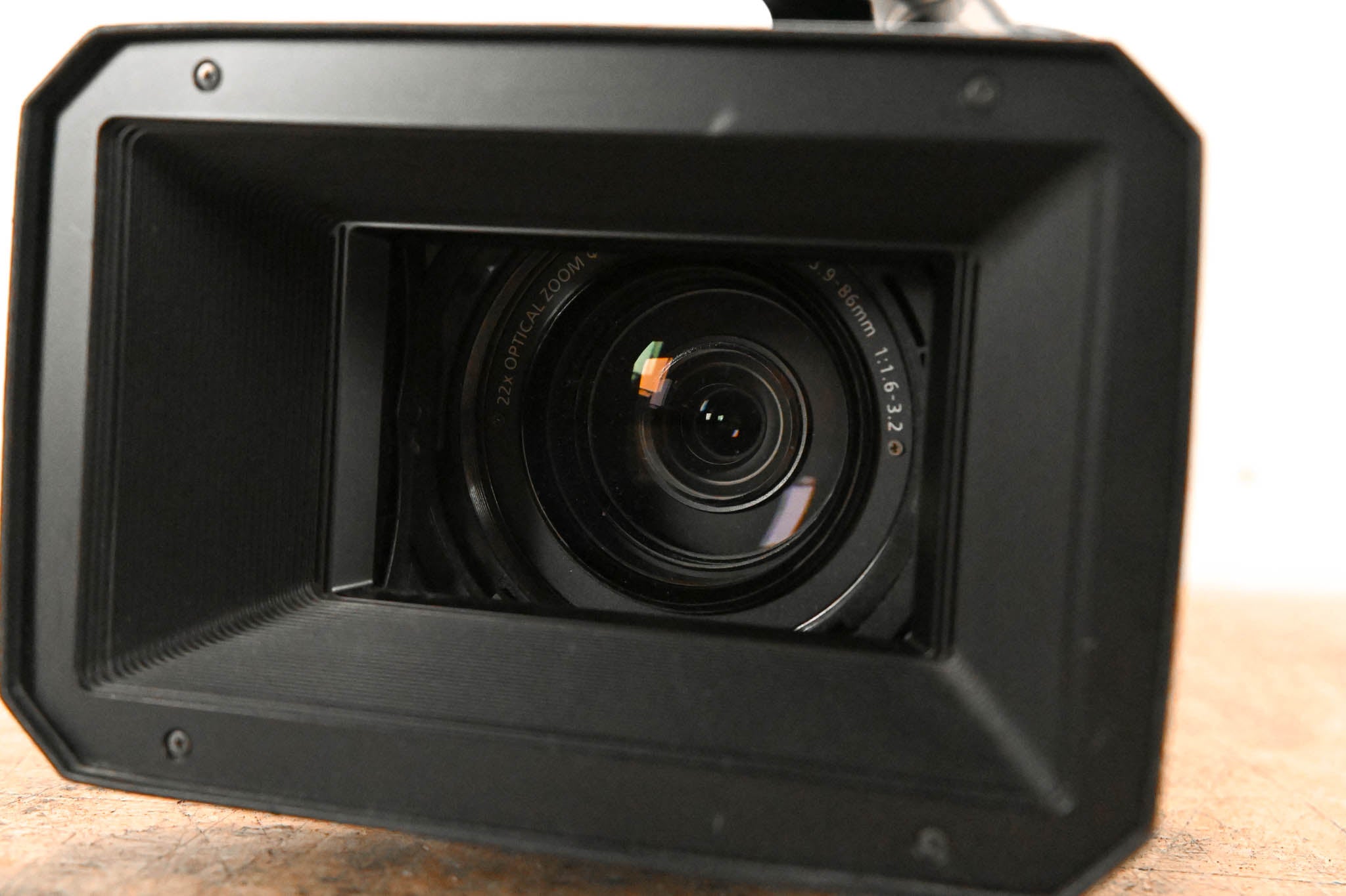 Panasonic AJ-PX270 microP2 AVC-ULTRA Handheld HD Camcorder