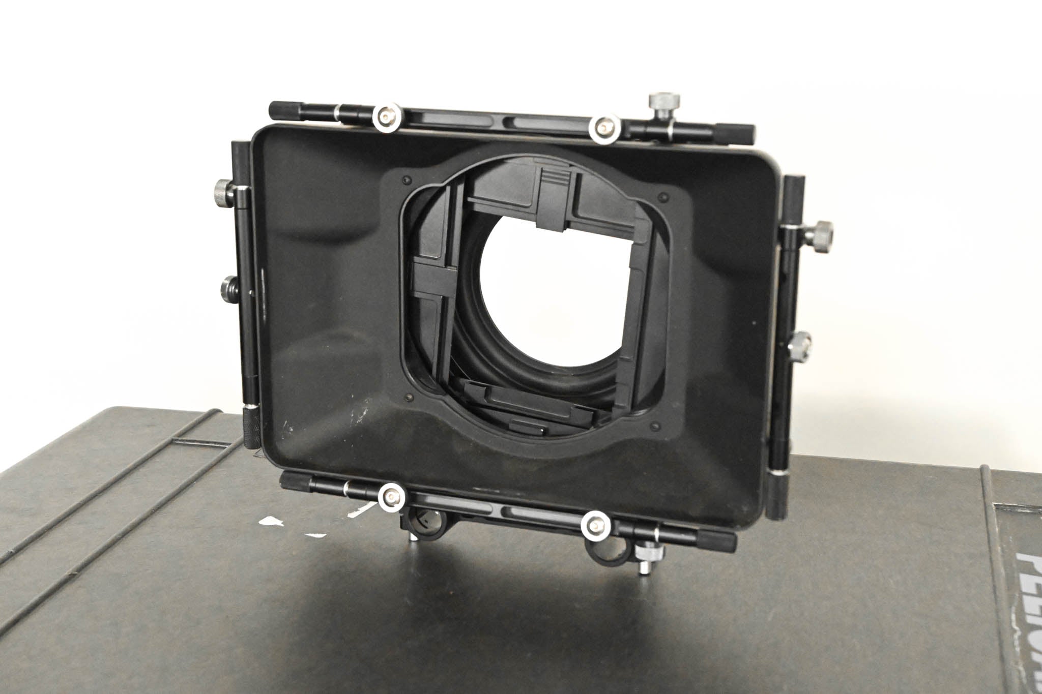 RED Digital Cinema Scarlet-X Dragon 6K DSMC Canon EF Mount Kit