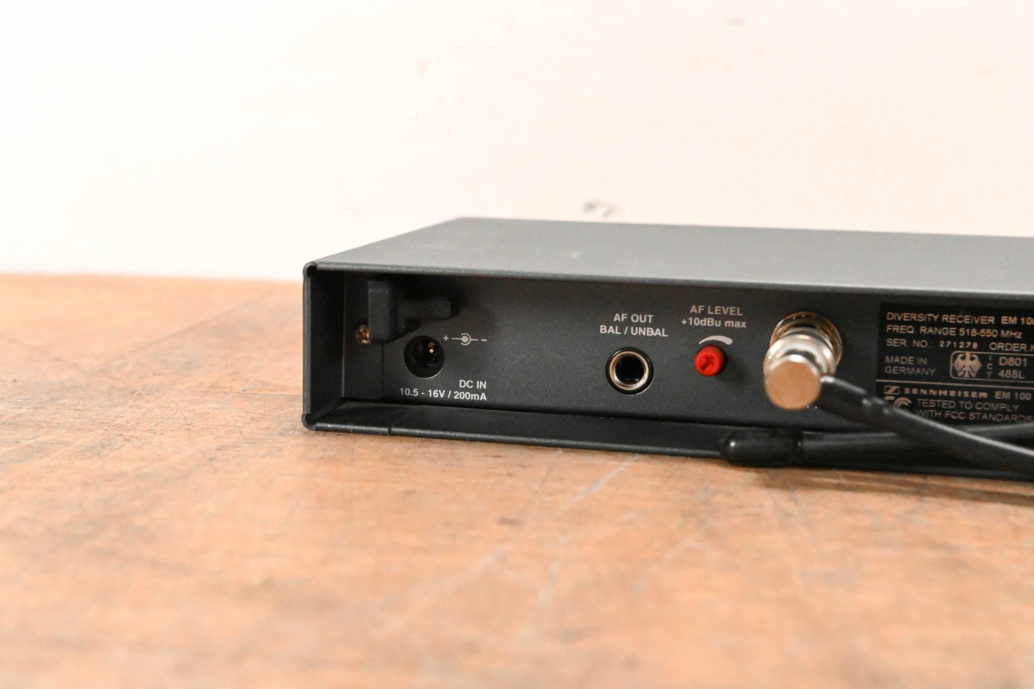 Sennheiser EM 100 Wireless Receiver - 518-550 MHz (NO POWER SUPPLY)