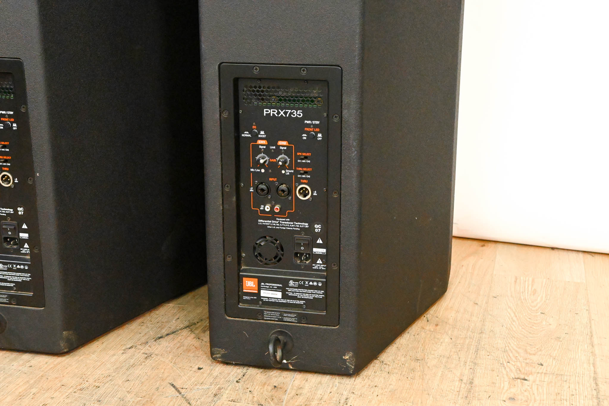 JBL PRX735 15" Three-Way Full-Range Main System (PAIR)