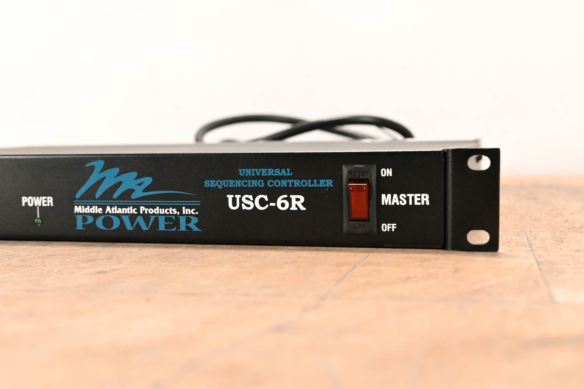 Middle Atlantic USC-6R Power Sequencer Rackmount Power Conditioner