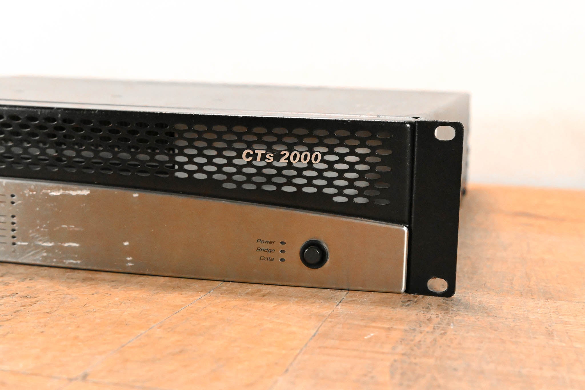 Crown CTs 2000 2-Channel 1000W Power Amplifier