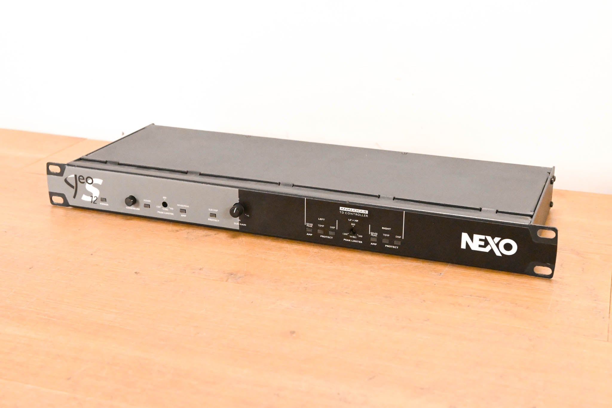 NEXO GEO S12 TD Digital Loudspeaker Controller