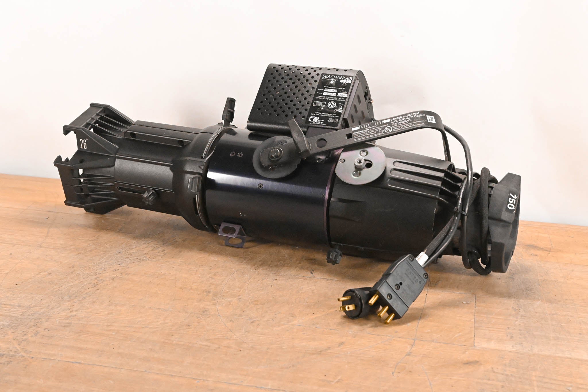 ETC Source Four 750 26 Degree Leko w/OceanOptics SeaChanger Color Engine