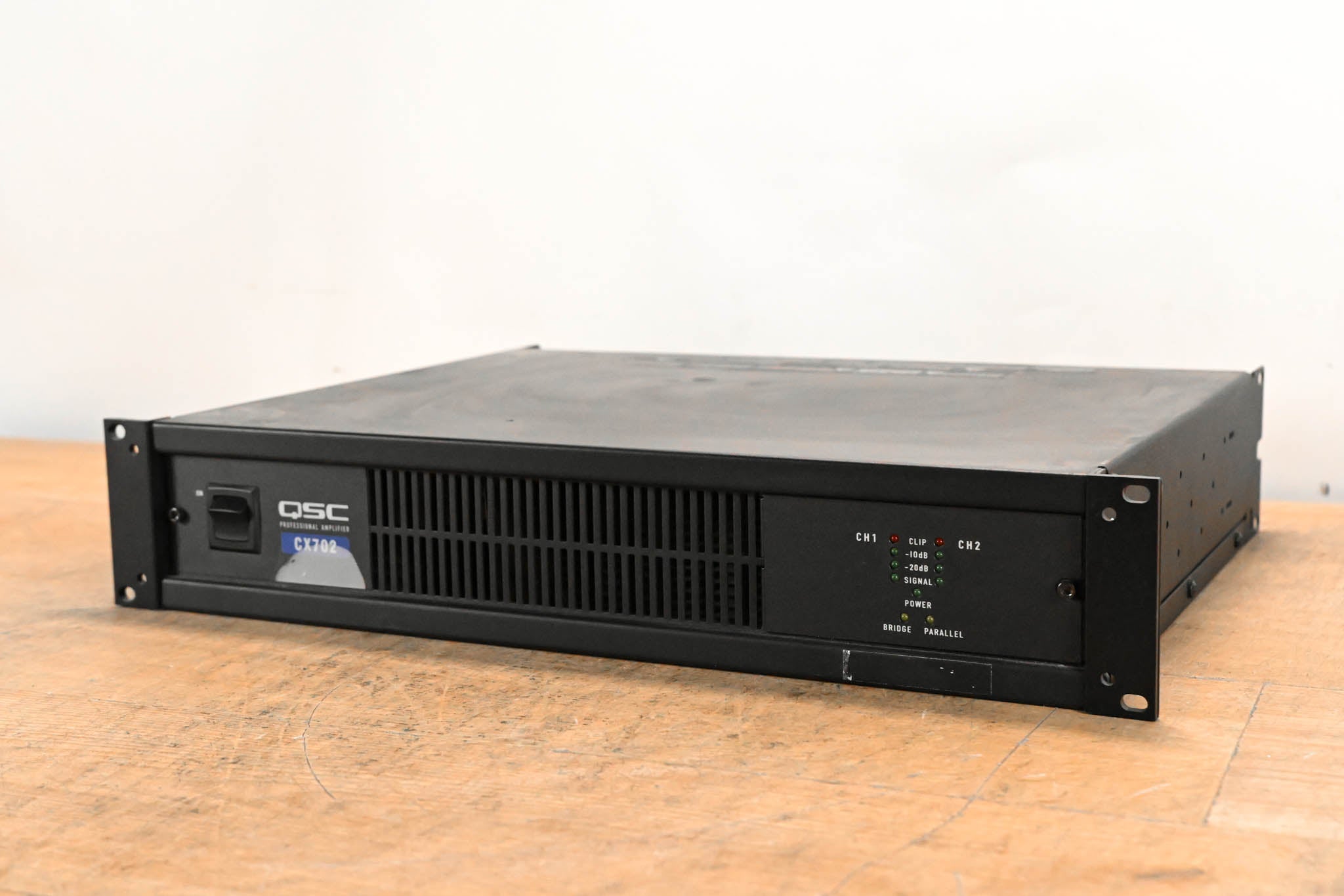 QSC CX702 2-Channel 700W Power Amplifier