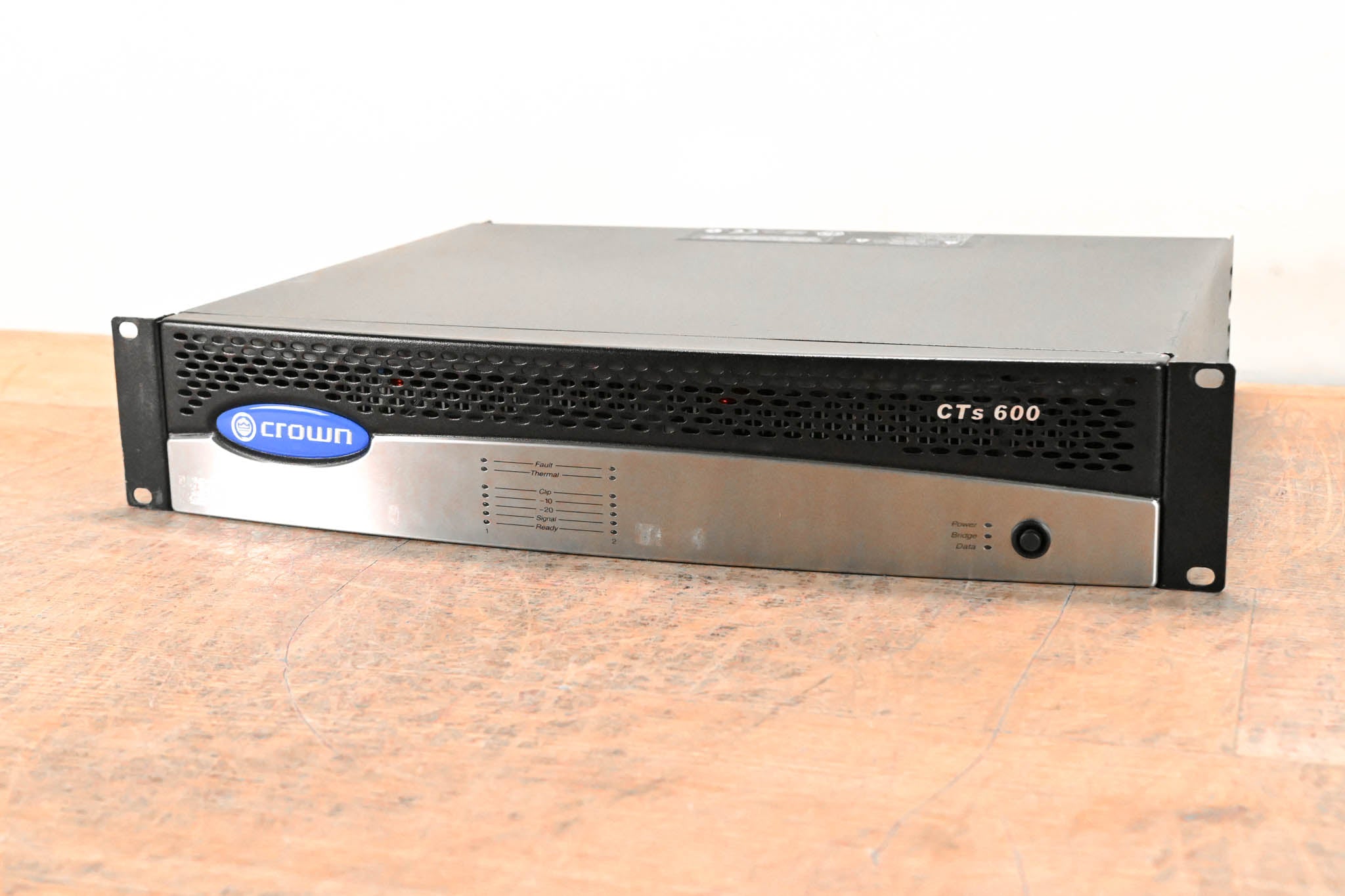 Crown CTs 600 Two-Channel 300W Power Amplifier