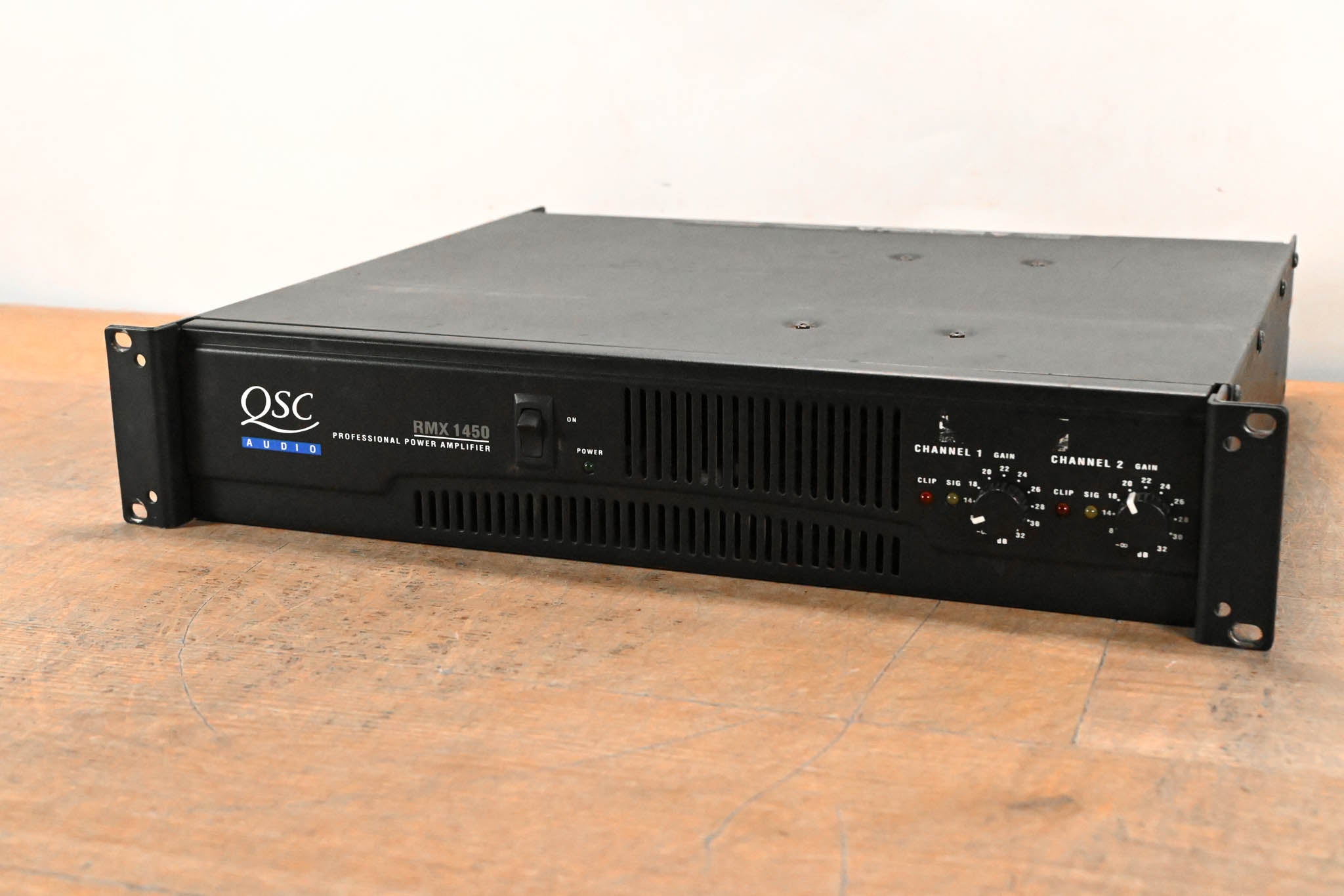 QSC RMX1450 2-Channel Power Amplifier