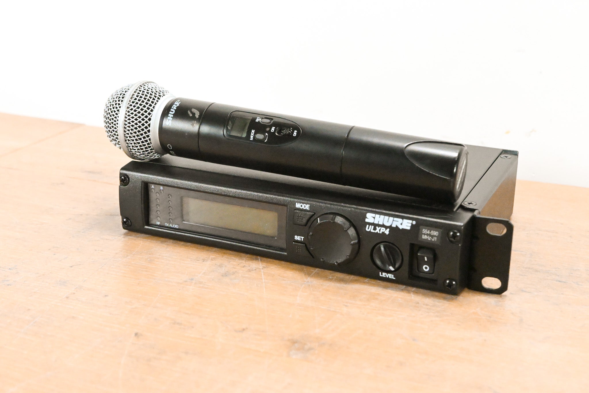 Shure ULXP24/58 Handheld Wireless System - J1 Band (NO POWER SUPPLY)