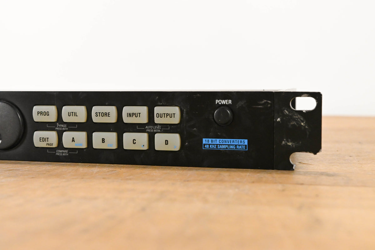 Alesis MidiVerb 4 Dual-Channel Parallel Multi-Effects Processor (NO PSU)