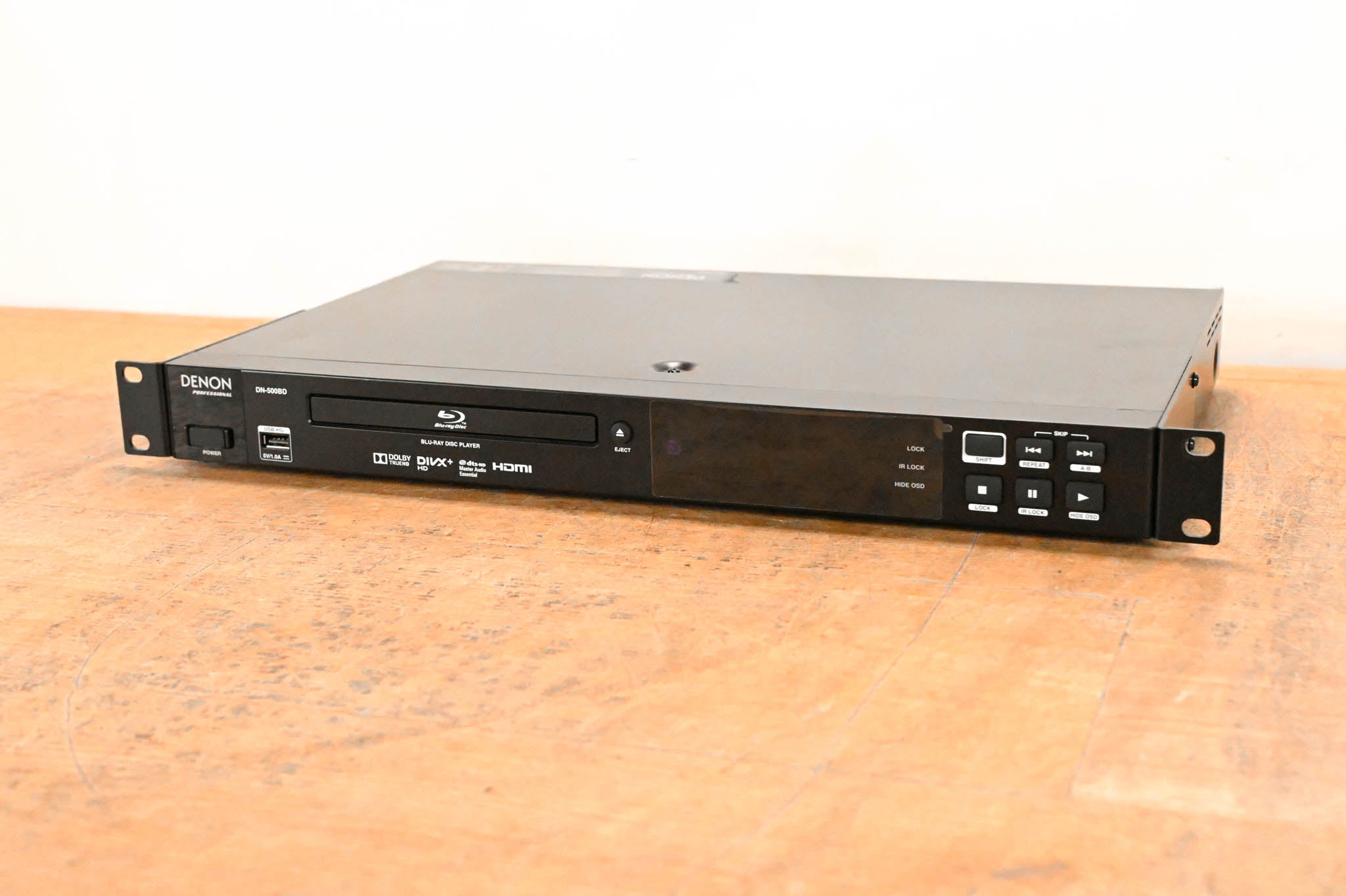 Denon DN-500BD Blu-Ray, DVD, and CD Player (NO REMOTE)