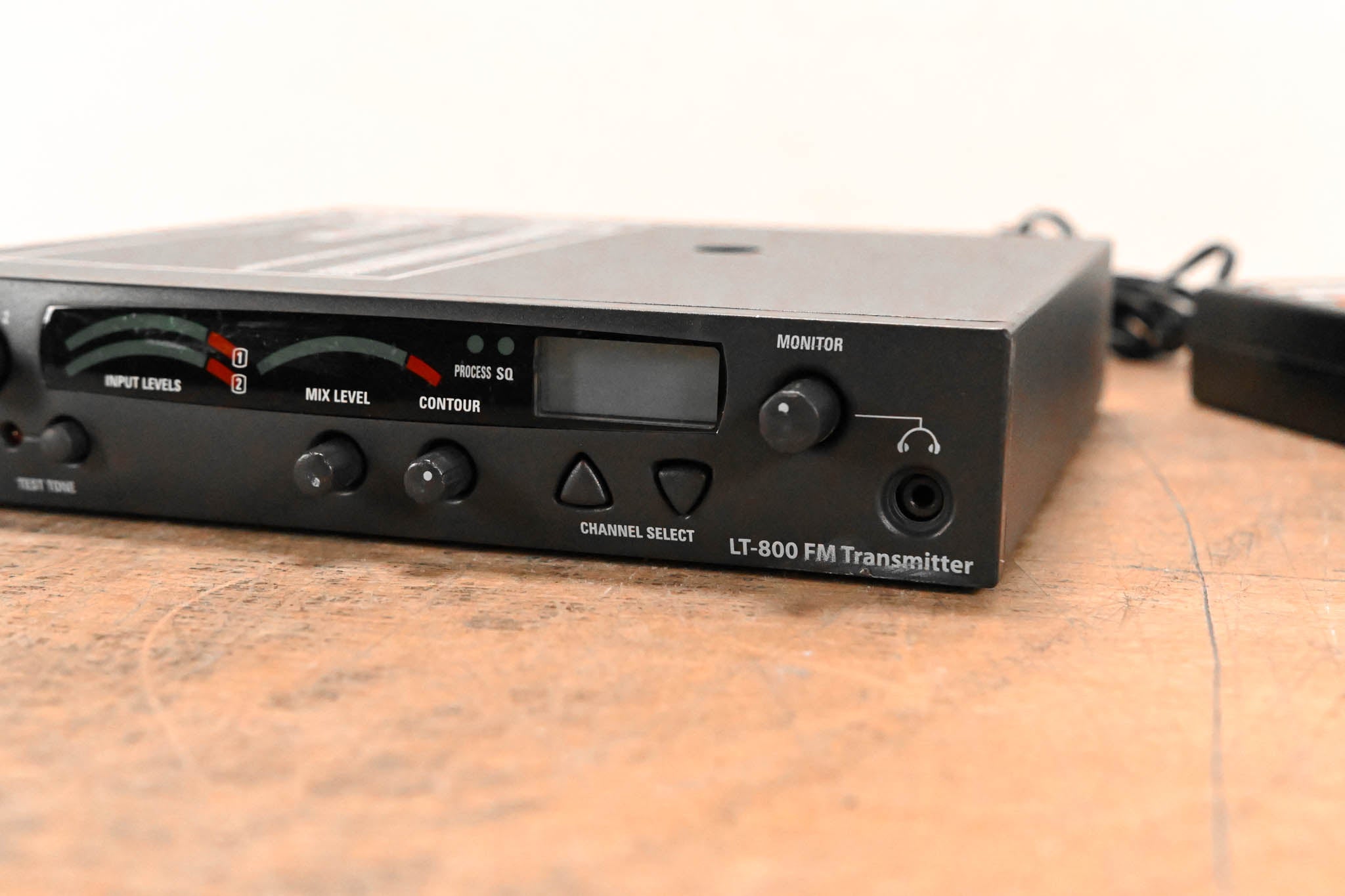 Listen Technologies LT-800-072 Stationary RF Transmitter