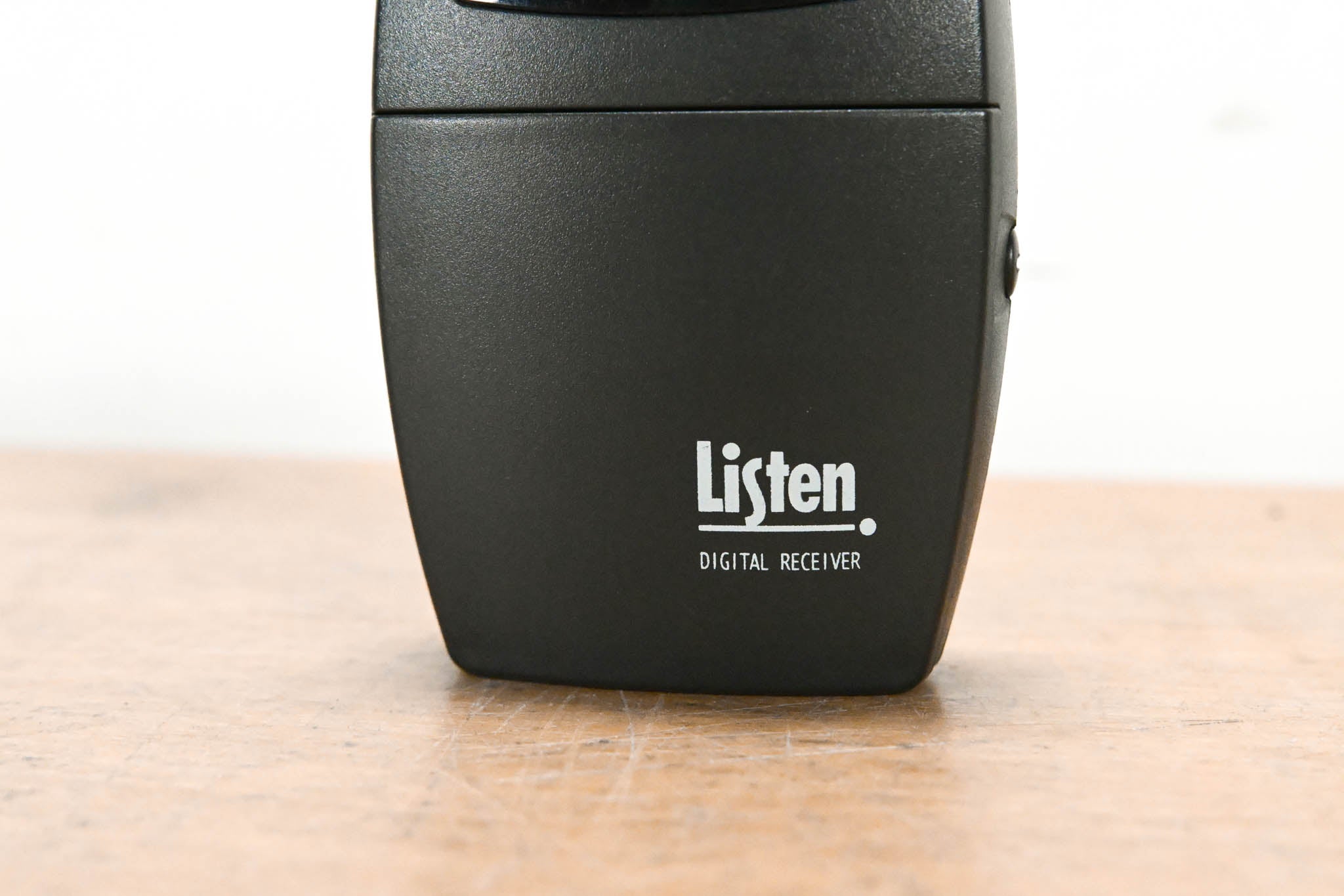 Listen Technologies LR-300-072 Portable Digital RF Receiver (72 MHz)