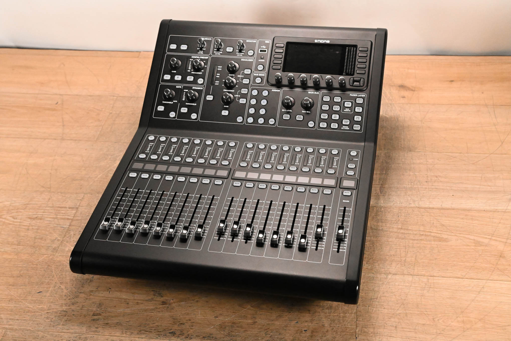 Midas M32R 40-Channel Digital Mixing Console