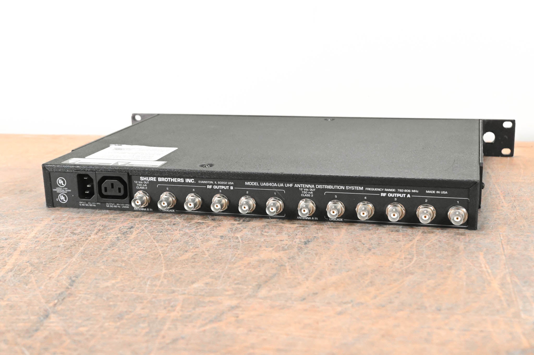 Shure UA840A-UA UHF Antenna Distribution System - 782-806 MHz