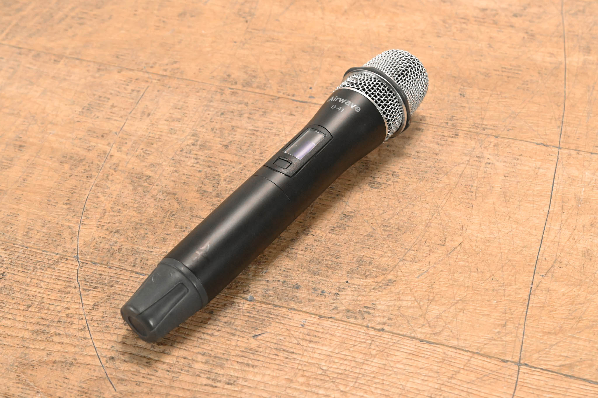 Airwave Technologies U-41 Handheld Transmitter Microphone - 514-542 MHz