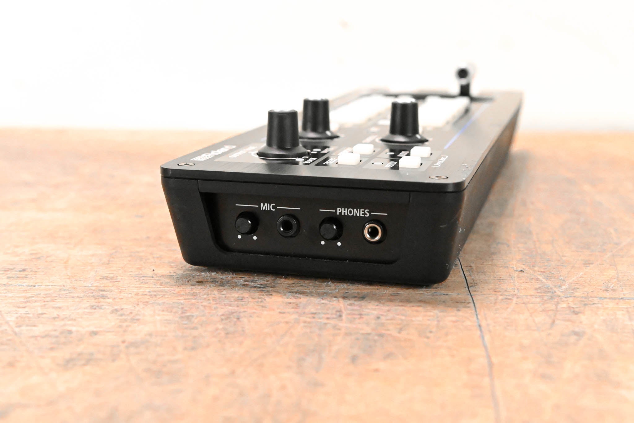 Roland V-1SDI 4-Channel 3G-SDI Video Switcher (NO POWER SUPPLY)