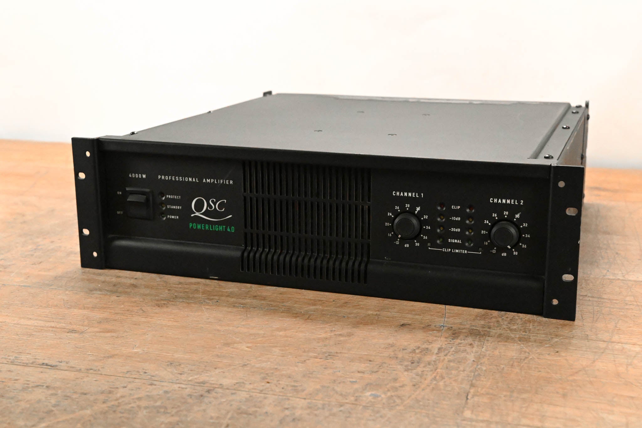 QSC PowerLight 4.0 2-Channel Power Amplifier