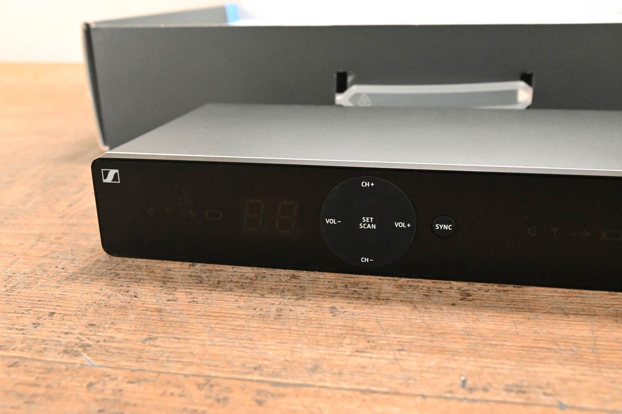 Sennheiser XSW 1-835 Dual-A 2-Channel Wireless System - A Range