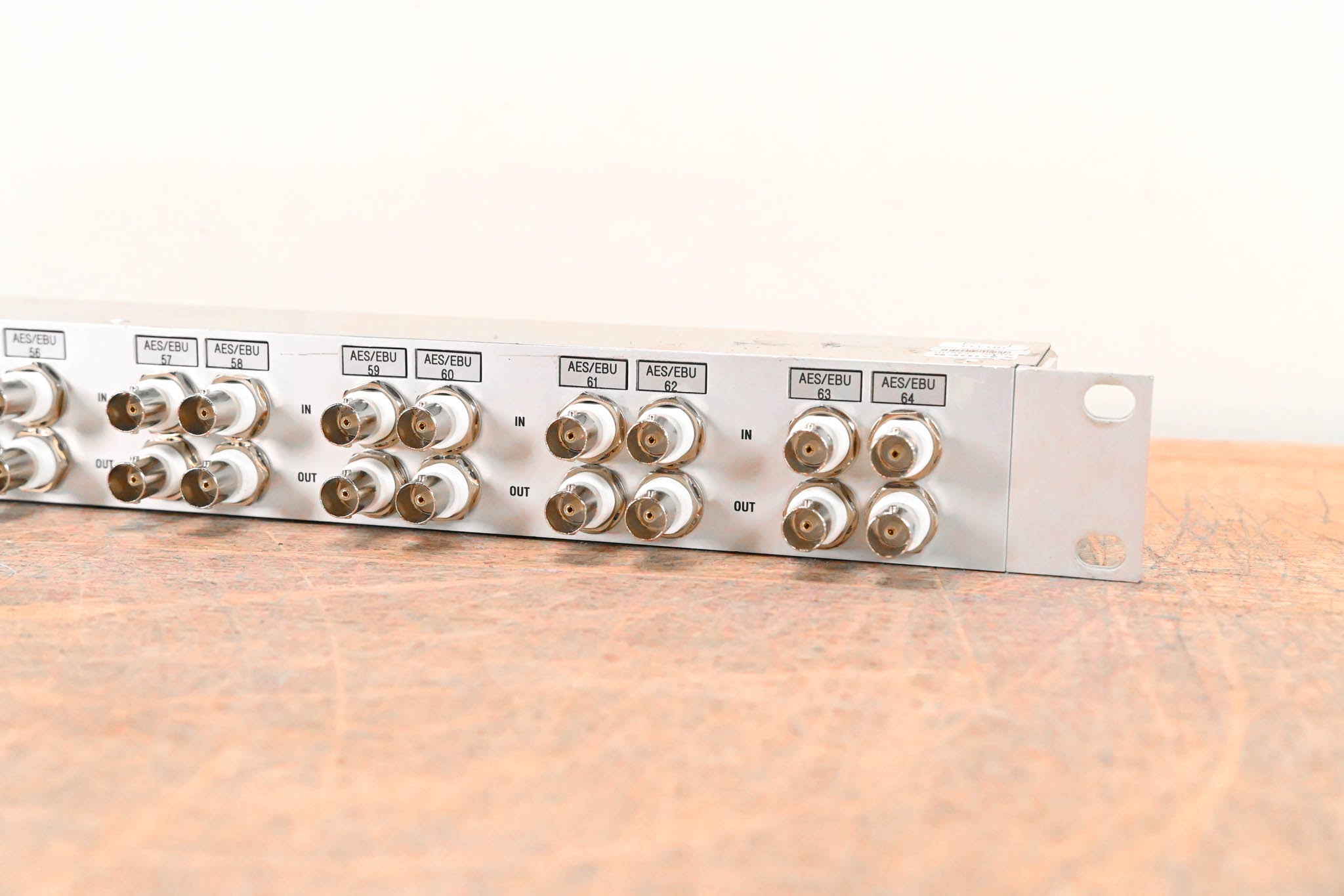 Studer D21m Modular I/O - AES/ EBU - 32x BNC to 4x DB25 Connectors