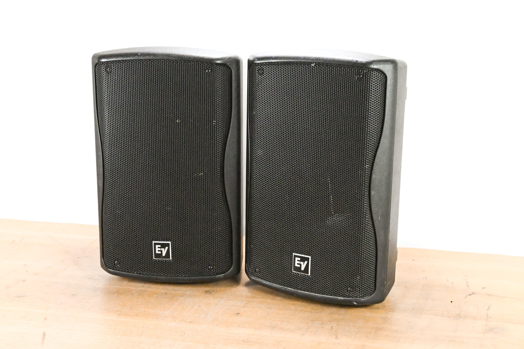 Electro-Voice (EV) ZX1-100 8" 2-Way Passive Loudspeaker (PAIR)