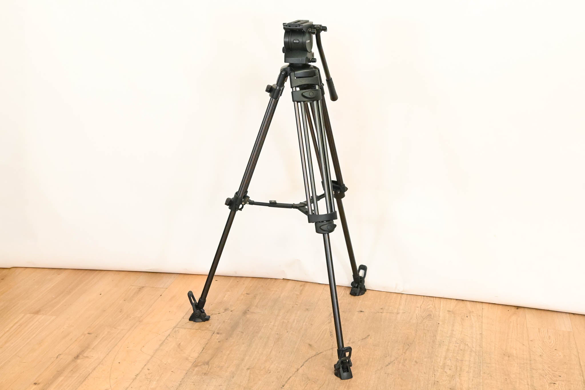 Libec RH45 Fluid Head with RT40B Tripod Legs and BR-4B Spreader