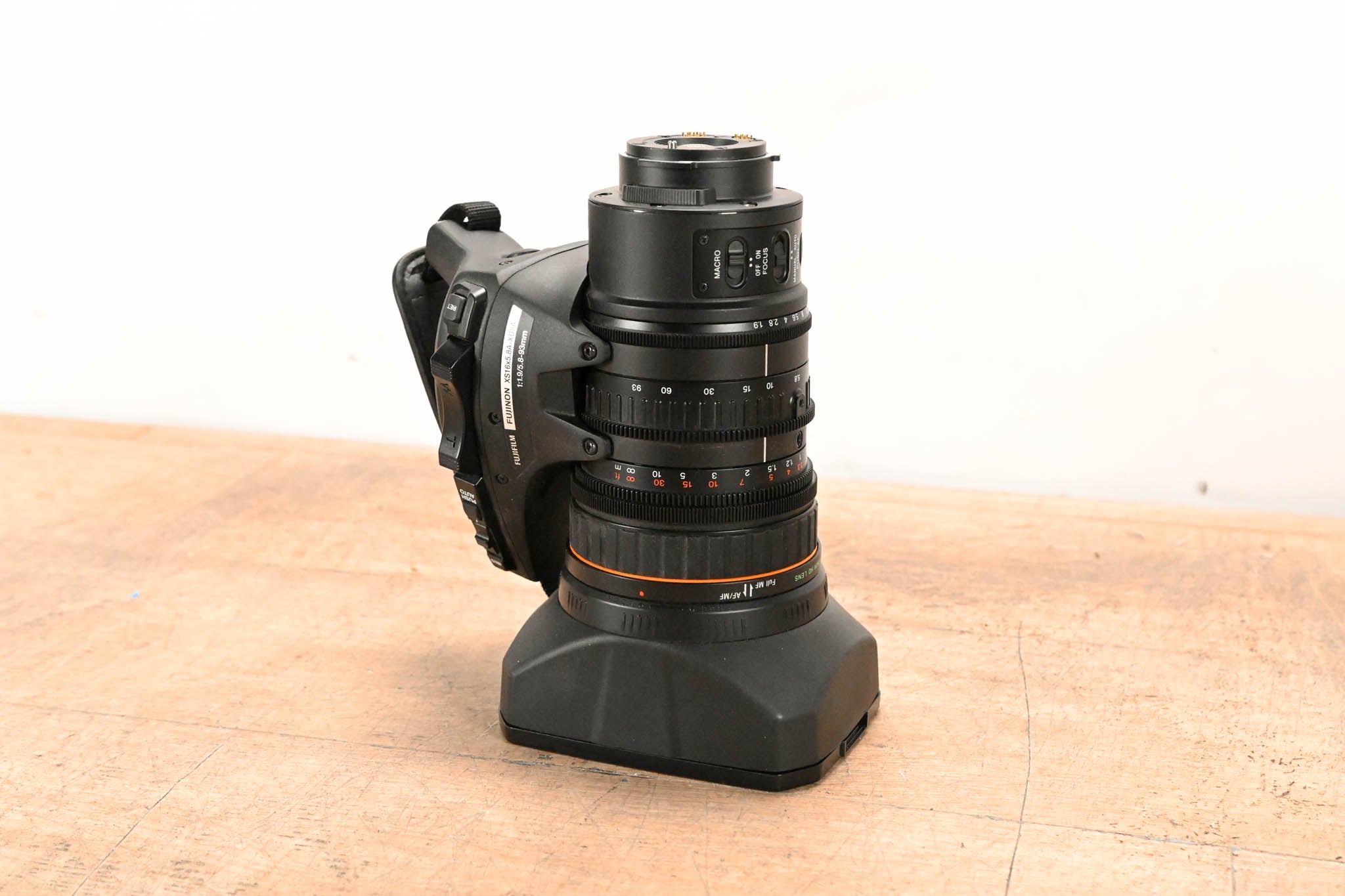 Fujinon XS16x5.8A-XB8A 1:1.9/5.8-93mm 1/2