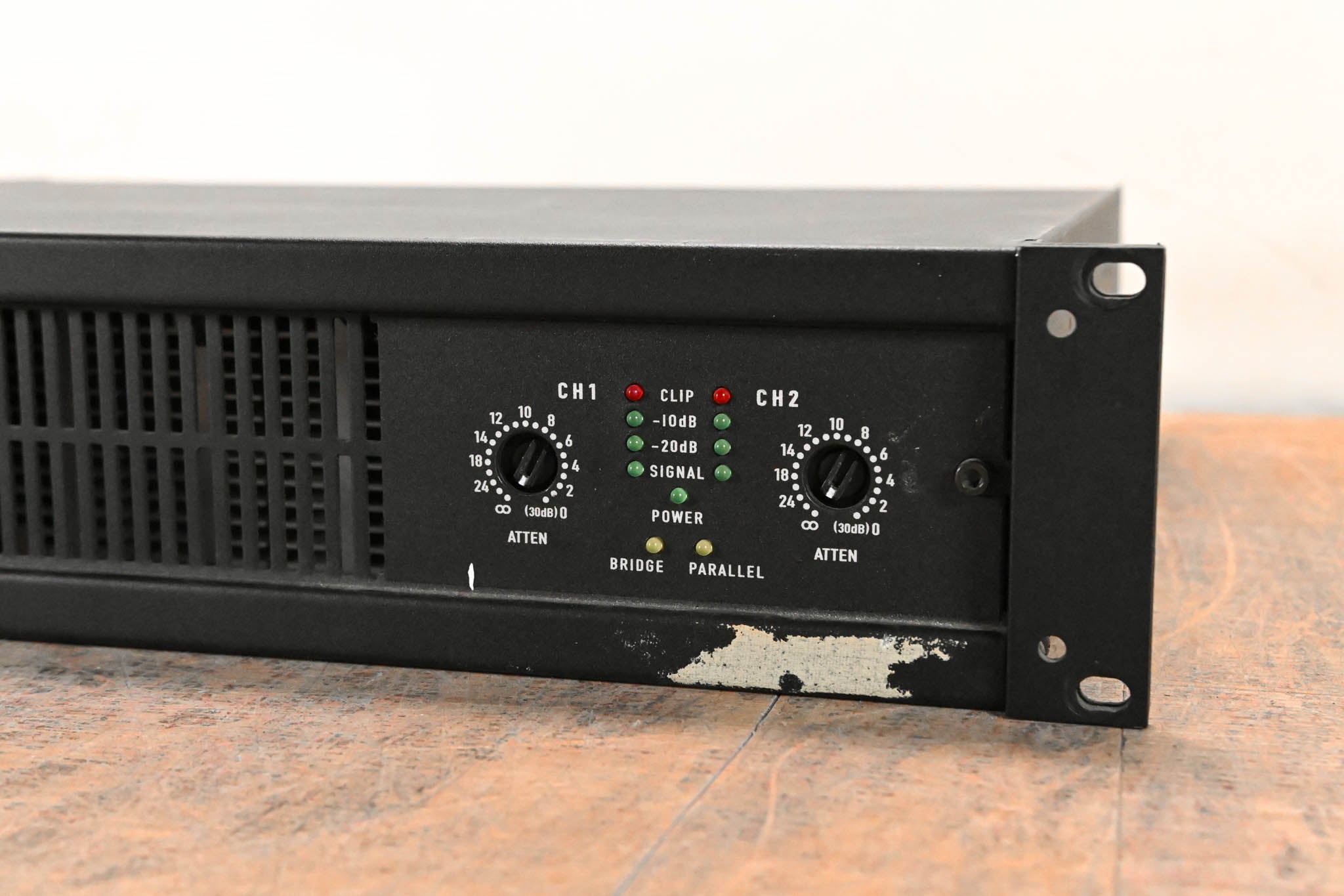 QSC CX302 2-Channel Power Amplifier