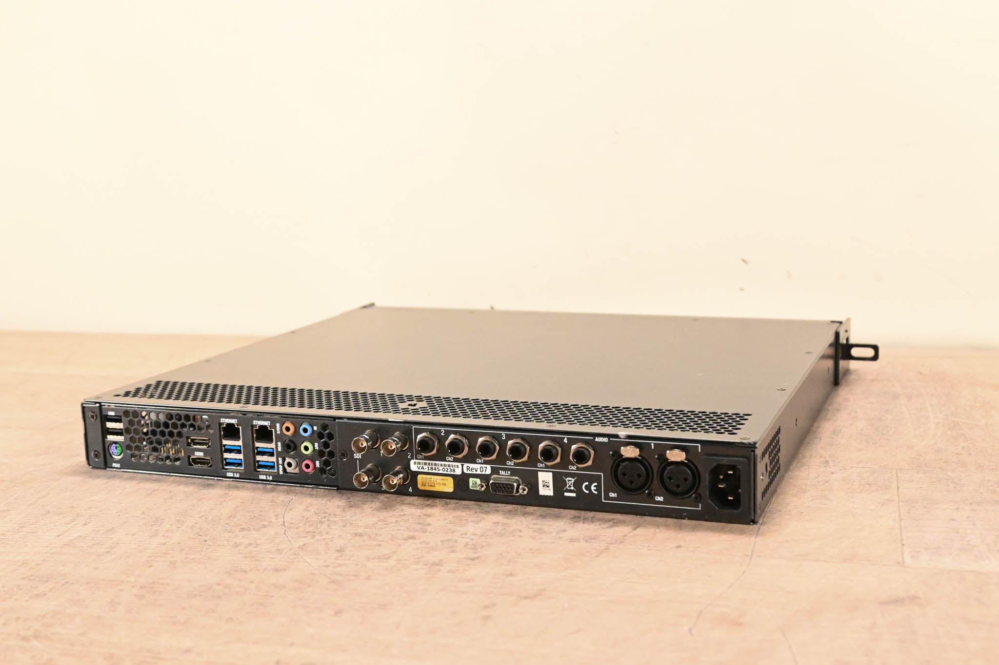 NewTek (Vizrt) NC1 IN 4-Channel Studio Input Module
