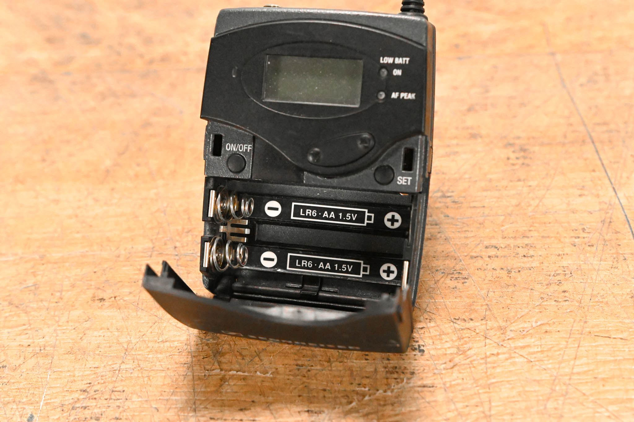 Sennheiser SK 100 G2 Bodypack Wireless Transmitter A Range: 518-554 MHz