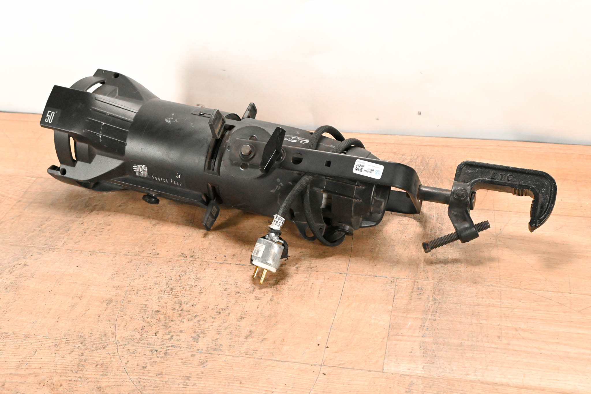 ETC Source Four Jr 50 Degree 575 Ellipsoidal Light