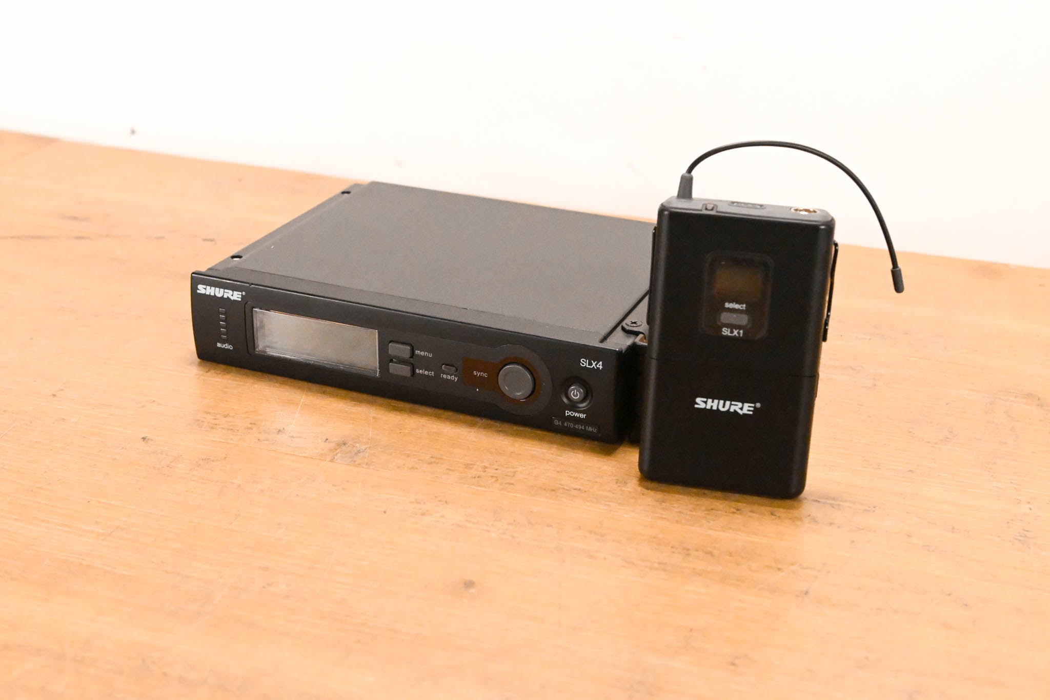 Shure SLX14 Bodypack Wireless System - G4 Band (NO POWER SUPPLY)