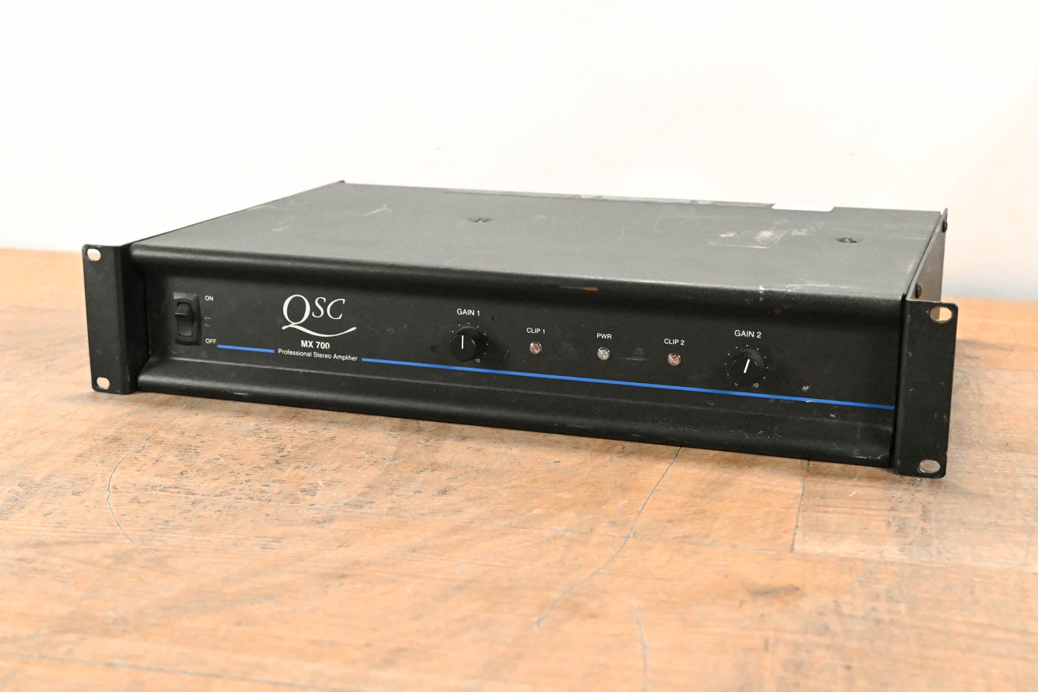 QSC MX 700 2-Channel Power Amplifier