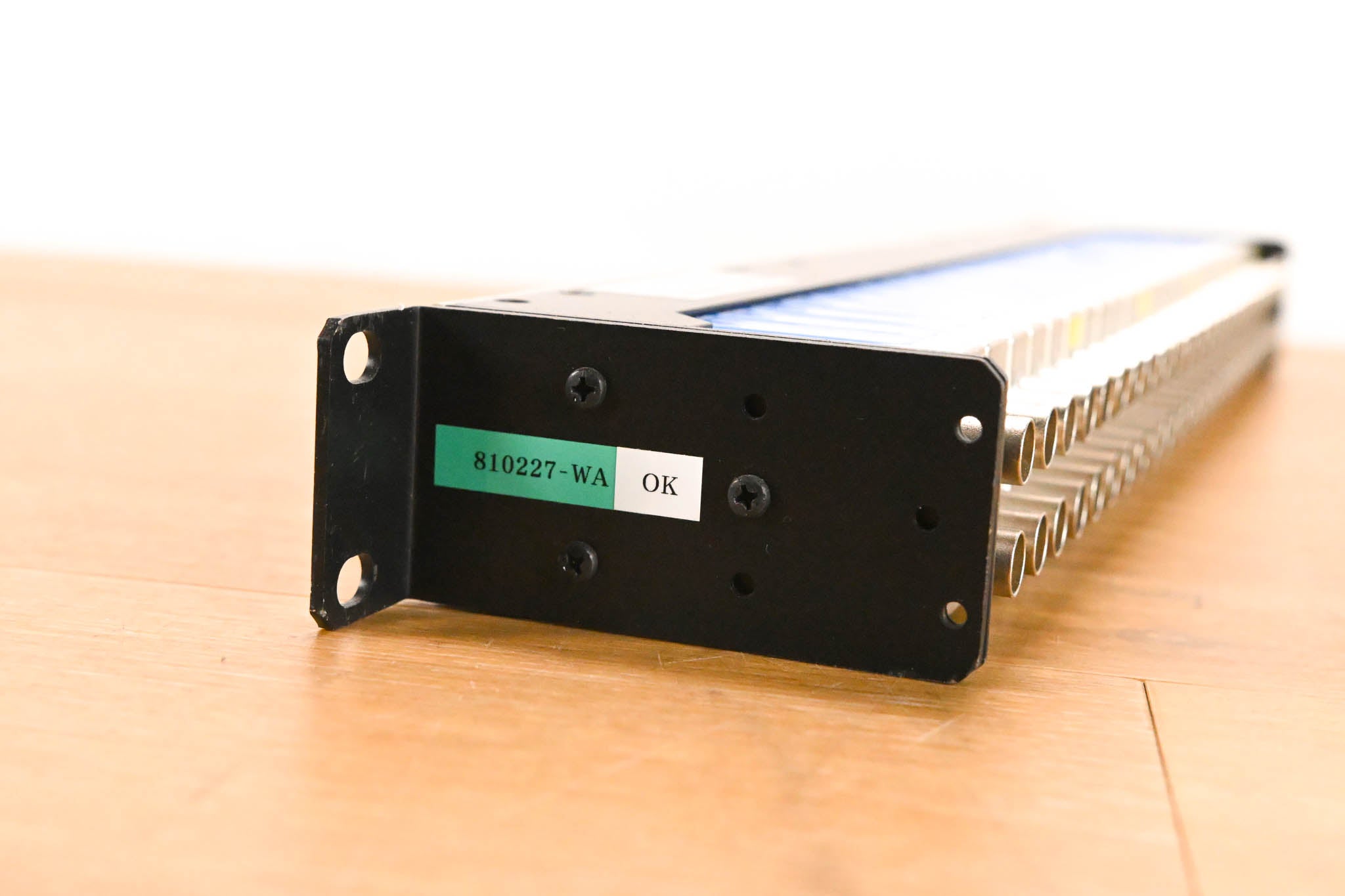 Canare 26DV 1U Video Patch Bay w/ DVJB-W 75Ω 3G/SDI Modules