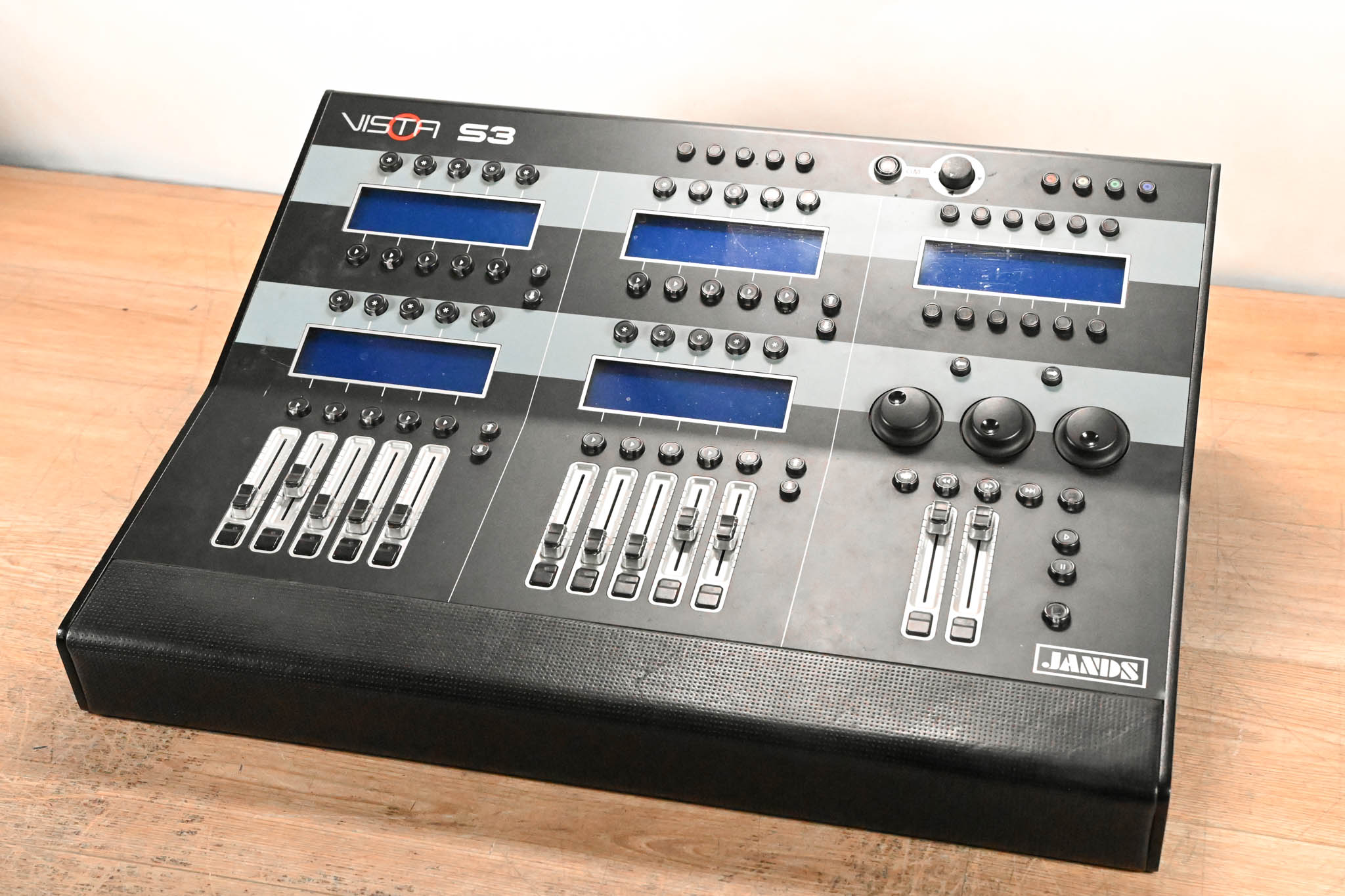 Jands Vista S3 Lighting Console