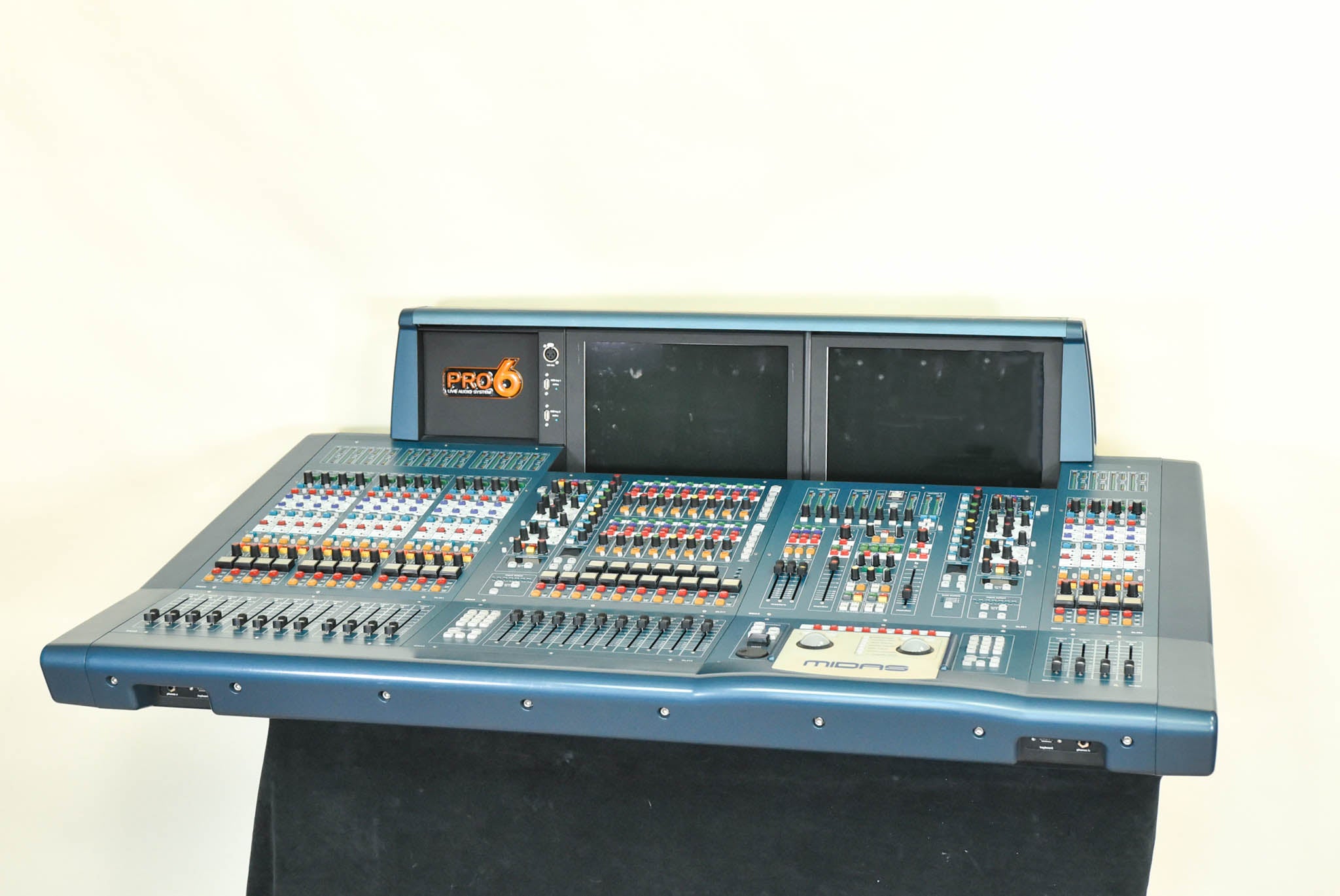 Midas PRO6 64-Channel Digital Console with DL371 Audio System Engine