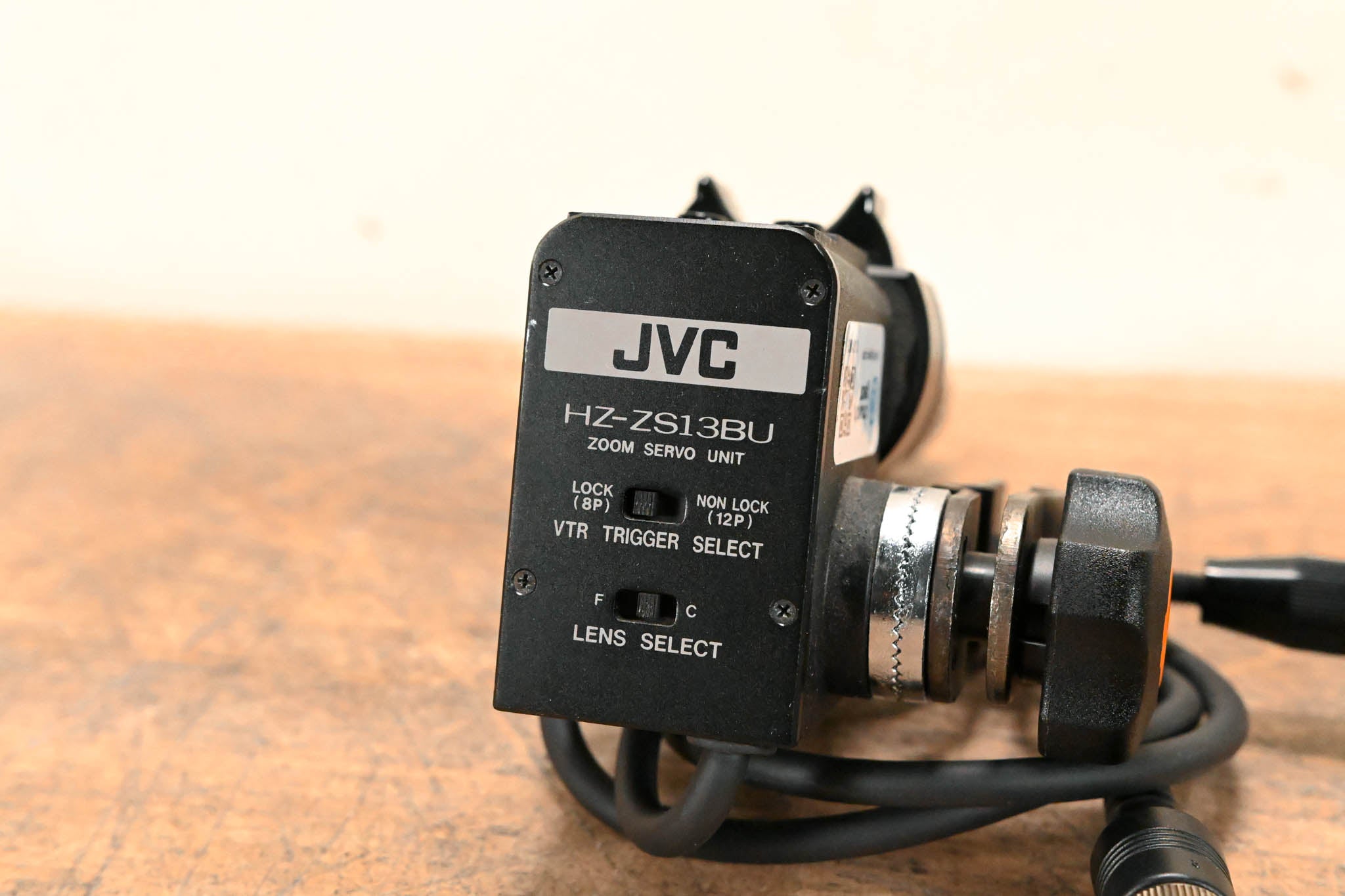 JVC HZ-ZS13BU Zoom Servo Lens Control