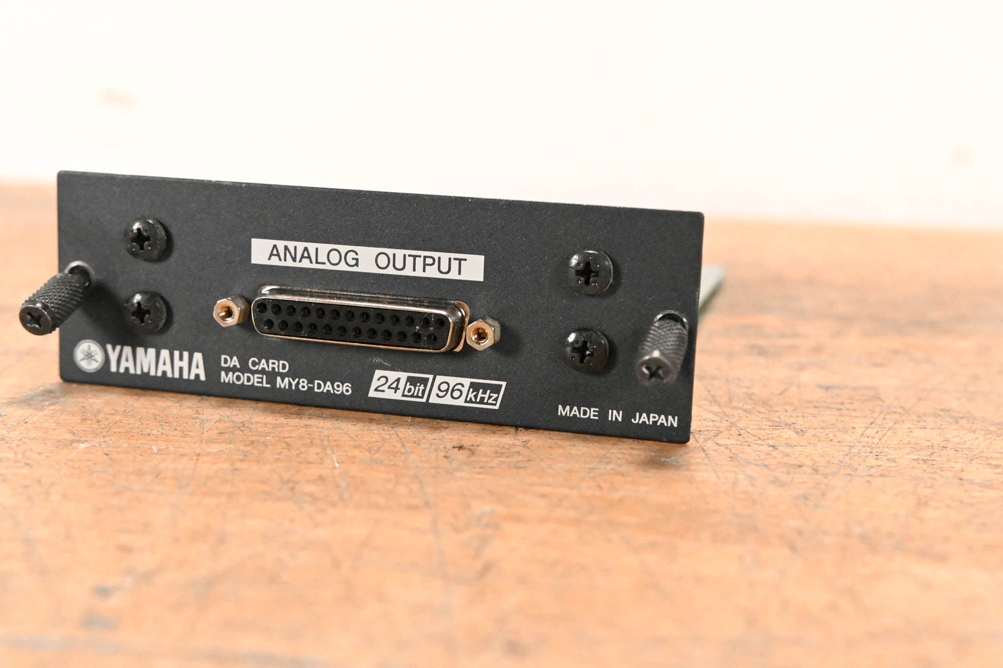 Yamaha MY8-DA96 24-bit, 96kHz 8-Channel Analog Output Card