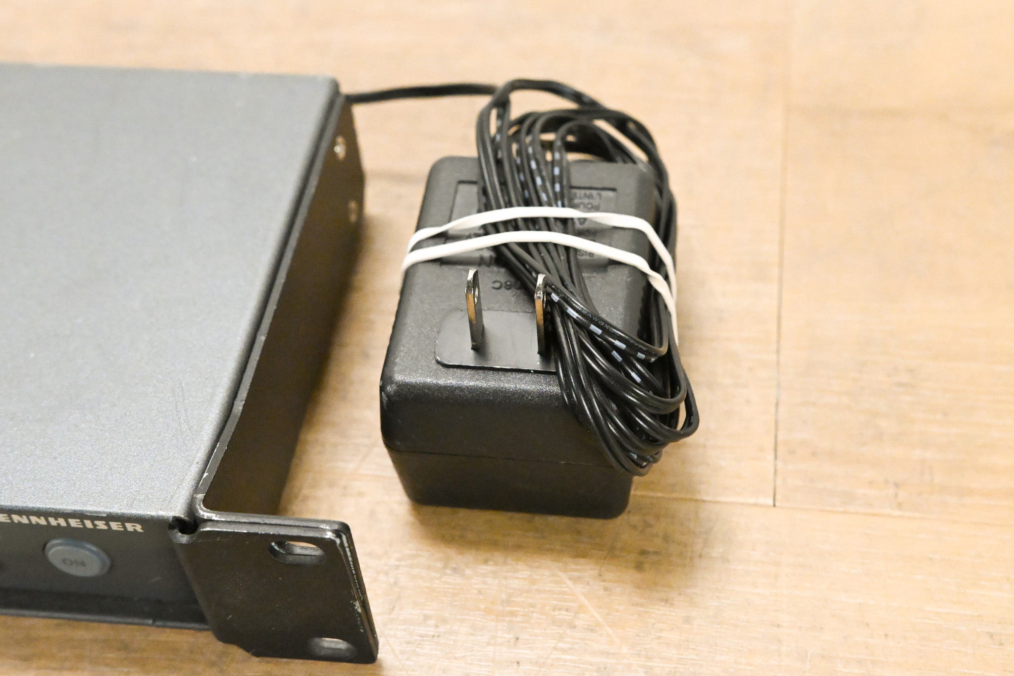 Sennheiser SR 300 IEM G2 Wireless In-Ear Monitor Transmitter 518-554 MHz