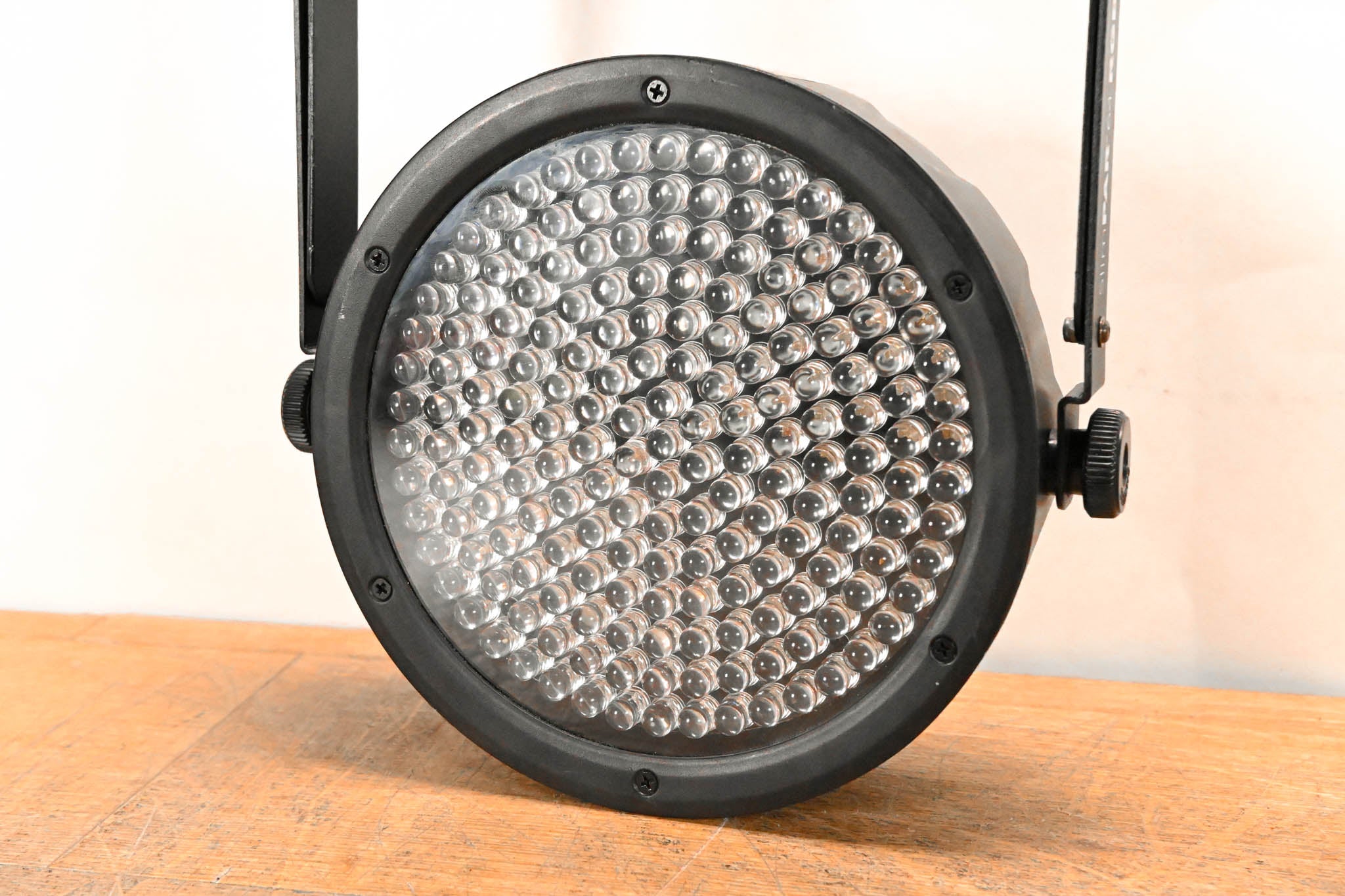 Chauvet SlimPAR 64 Par-style LED Lighting Fixture