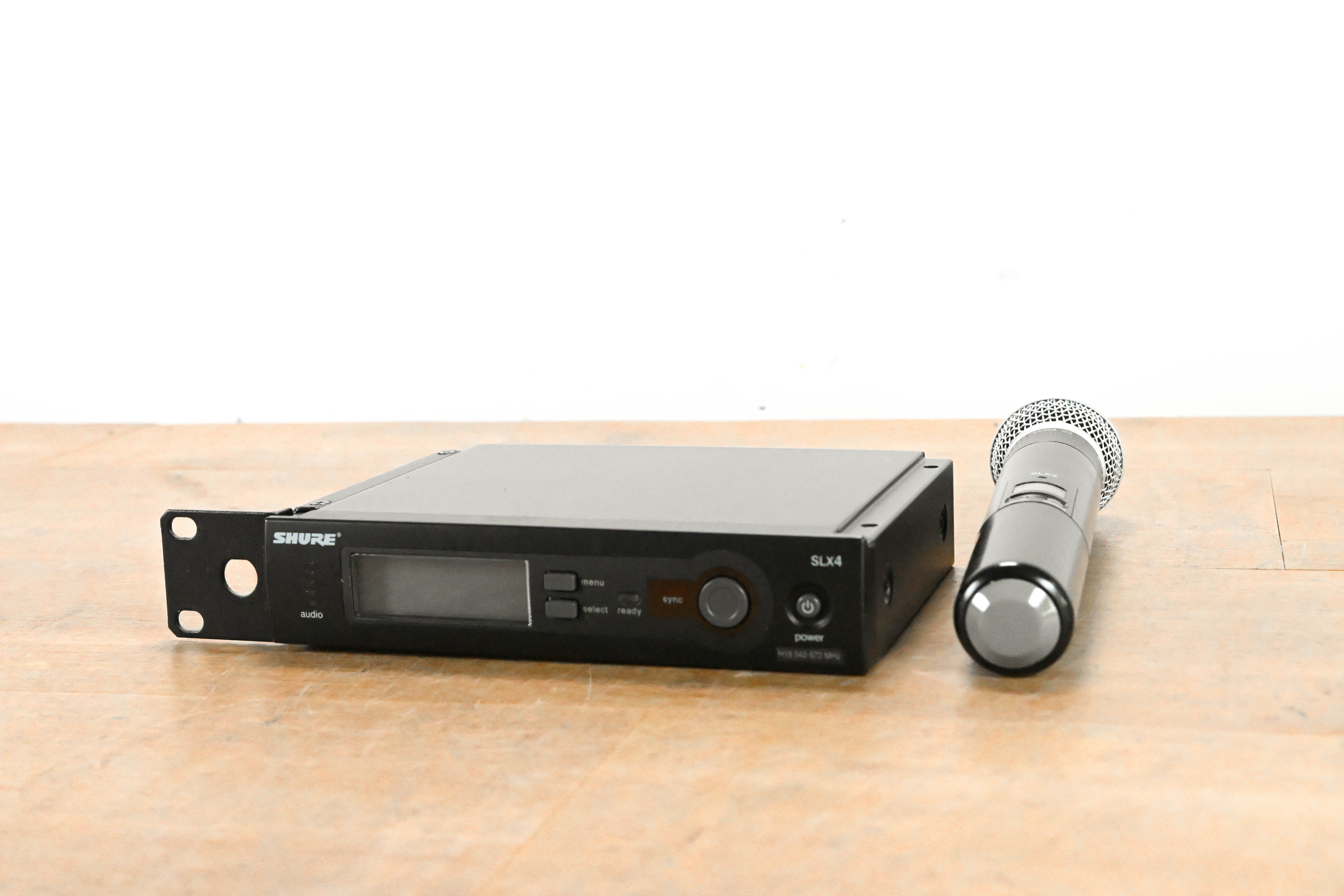 Shure SLX24/SM58 Handheld Microphone System - H19 Band NO POWER SUPPLY